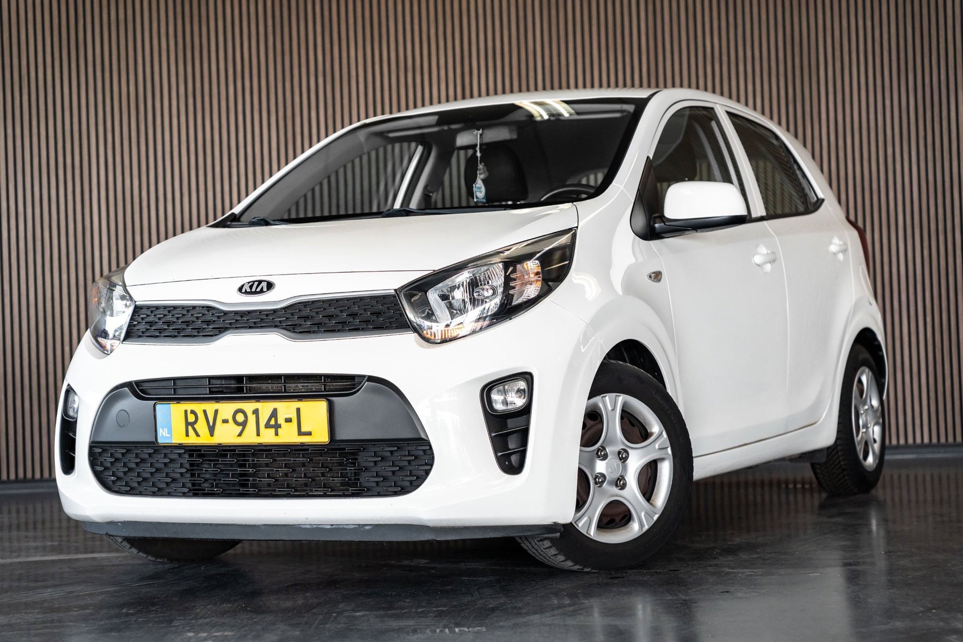 Kia Picanto 1.0 CVVT EconomyPlusLine I NAP I AIRCO 2018 - voorkant