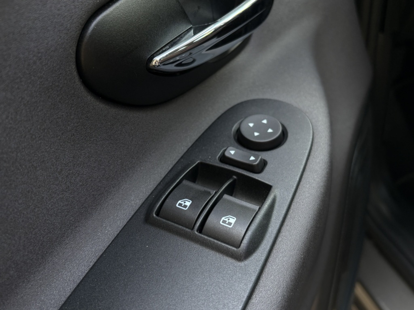 Foto van Lancia Ypsilon
