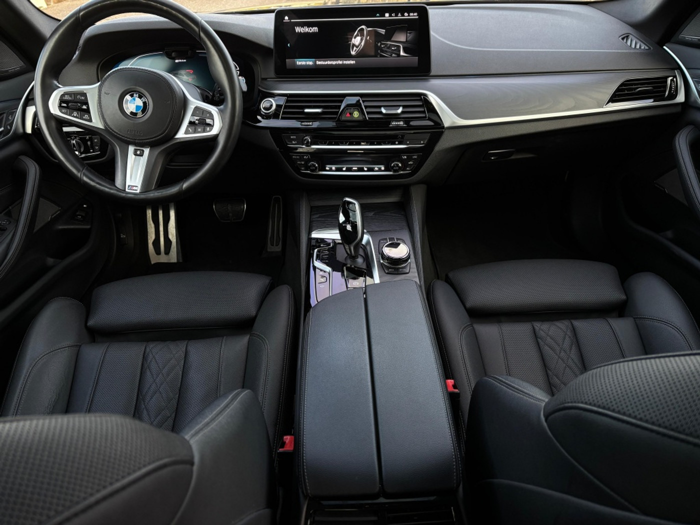 Foto van BMW 545e xDrive