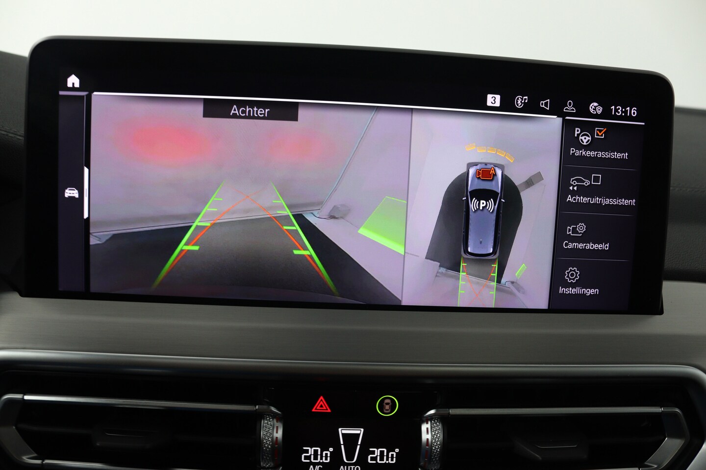 Foto van BMW Ix3
