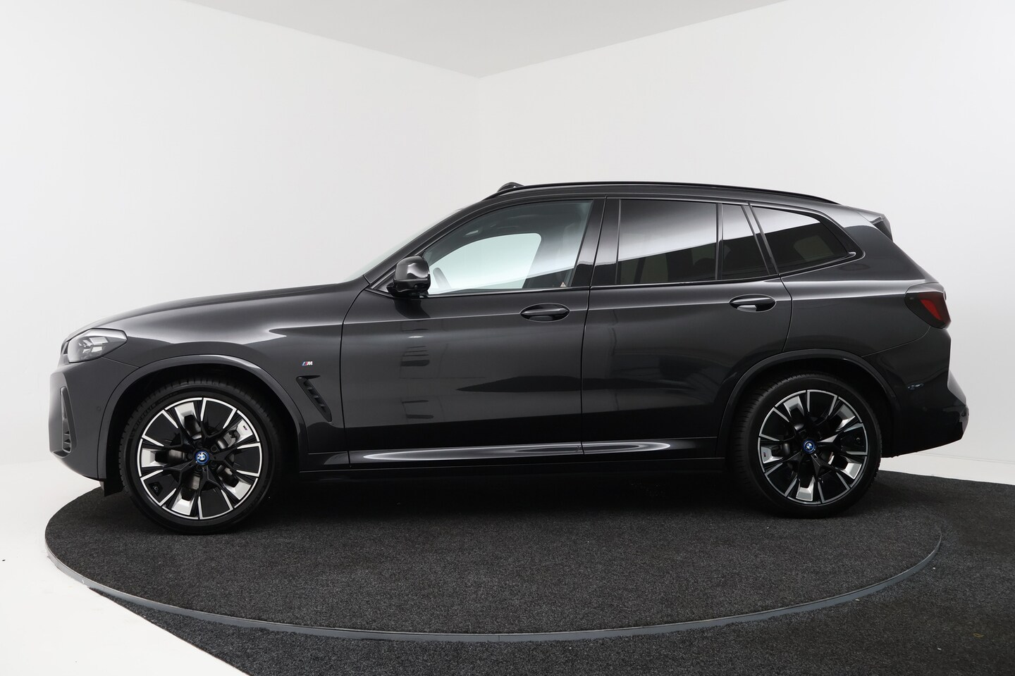 Foto van BMW Ix3