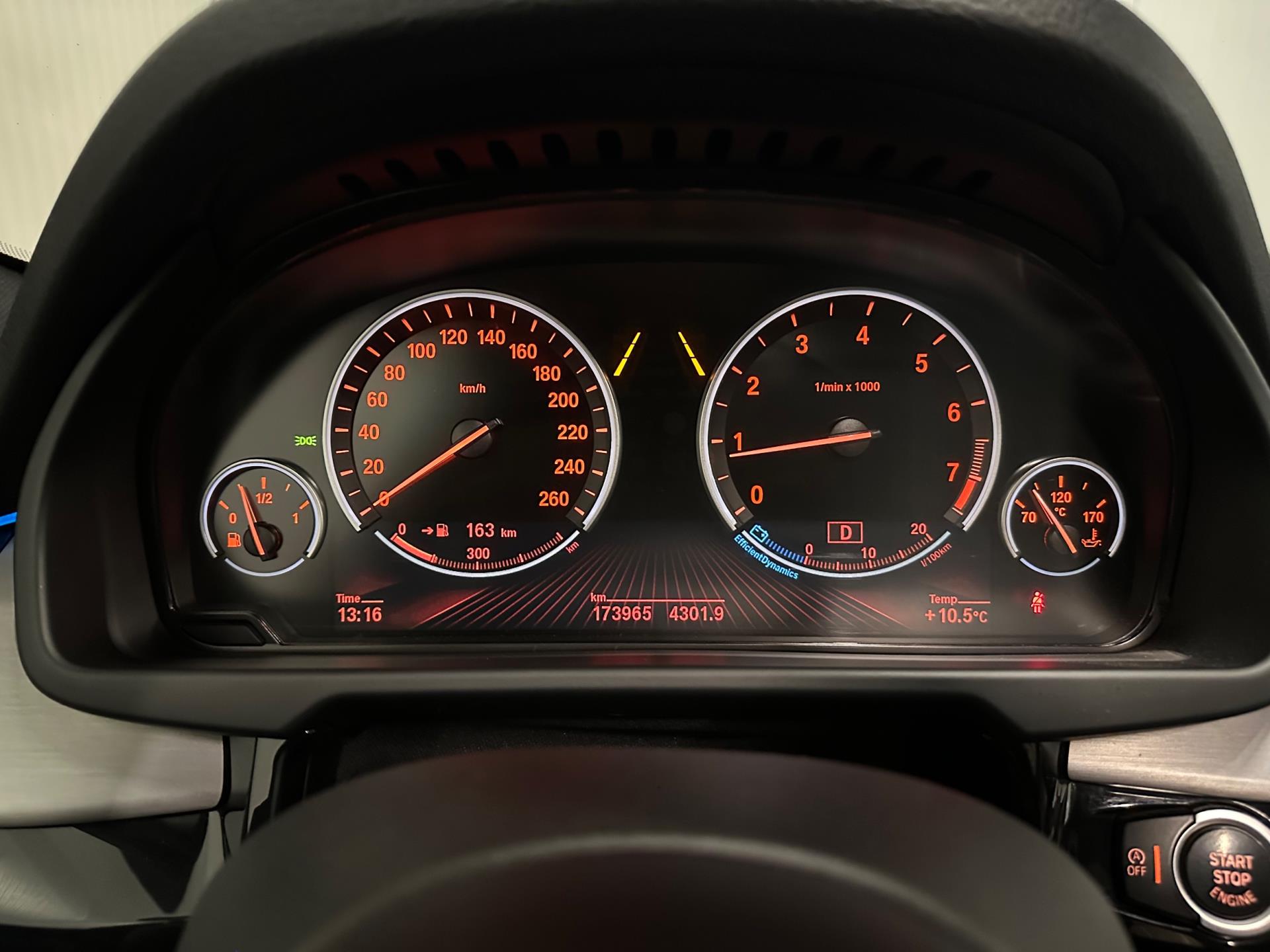 Foto van BMW X5 Xdrive50i