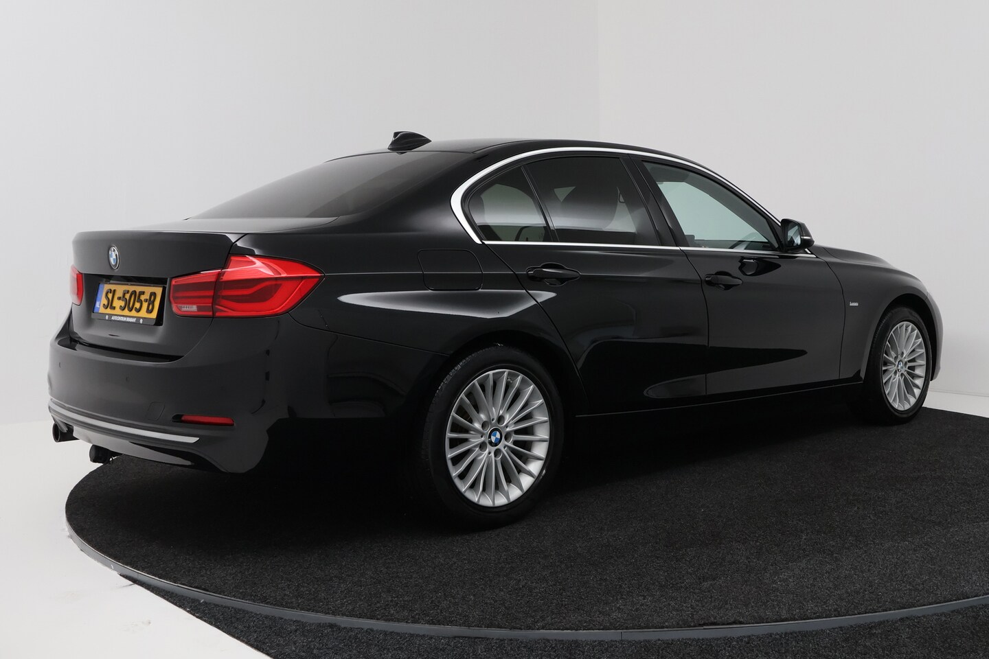 Foto van BMW 318i