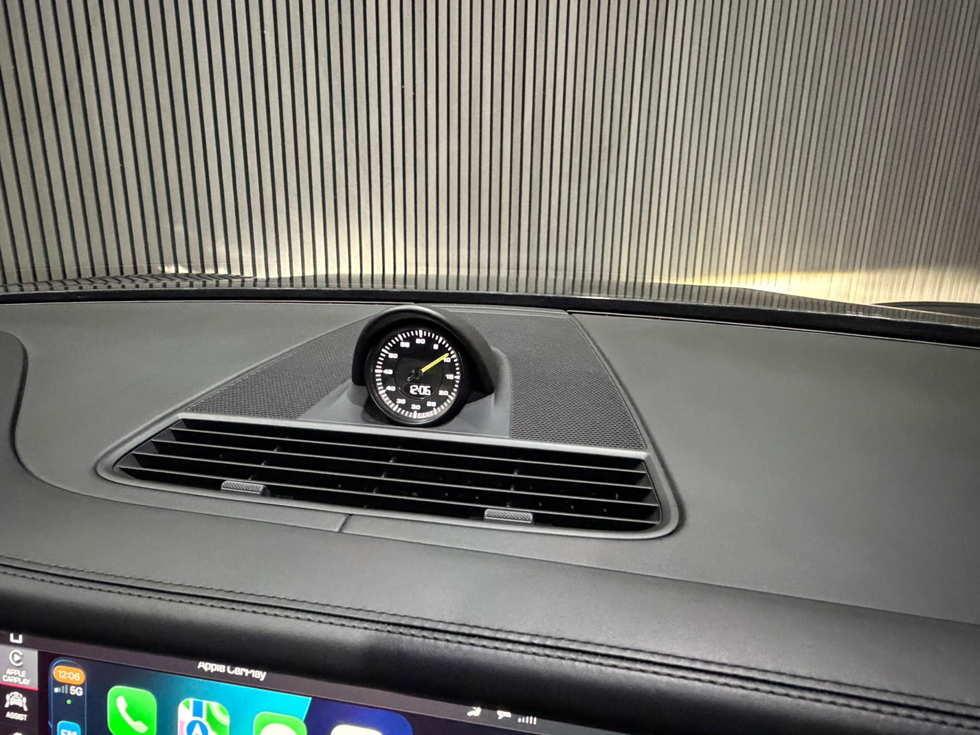 Foto van Porsche Panamera Turbo S E-hybrid