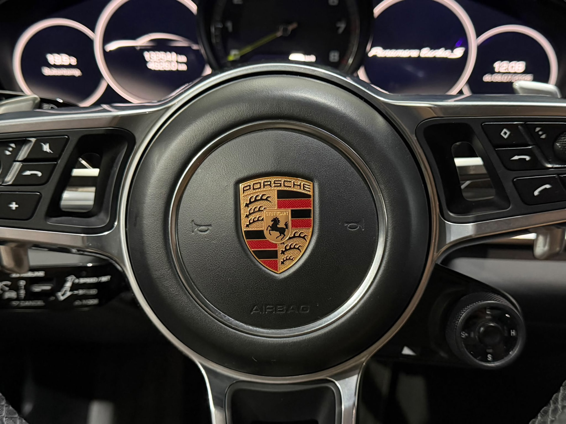 Foto van Porsche Panamera Turbo S E-hybrid