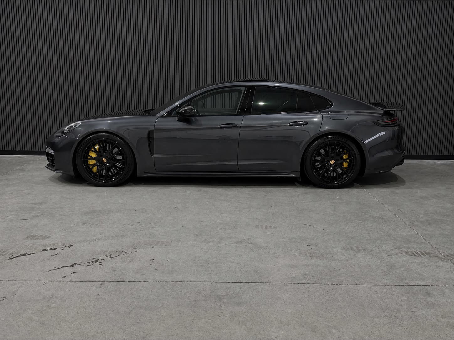 Foto van Porsche Panamera Turbo S E-hybrid