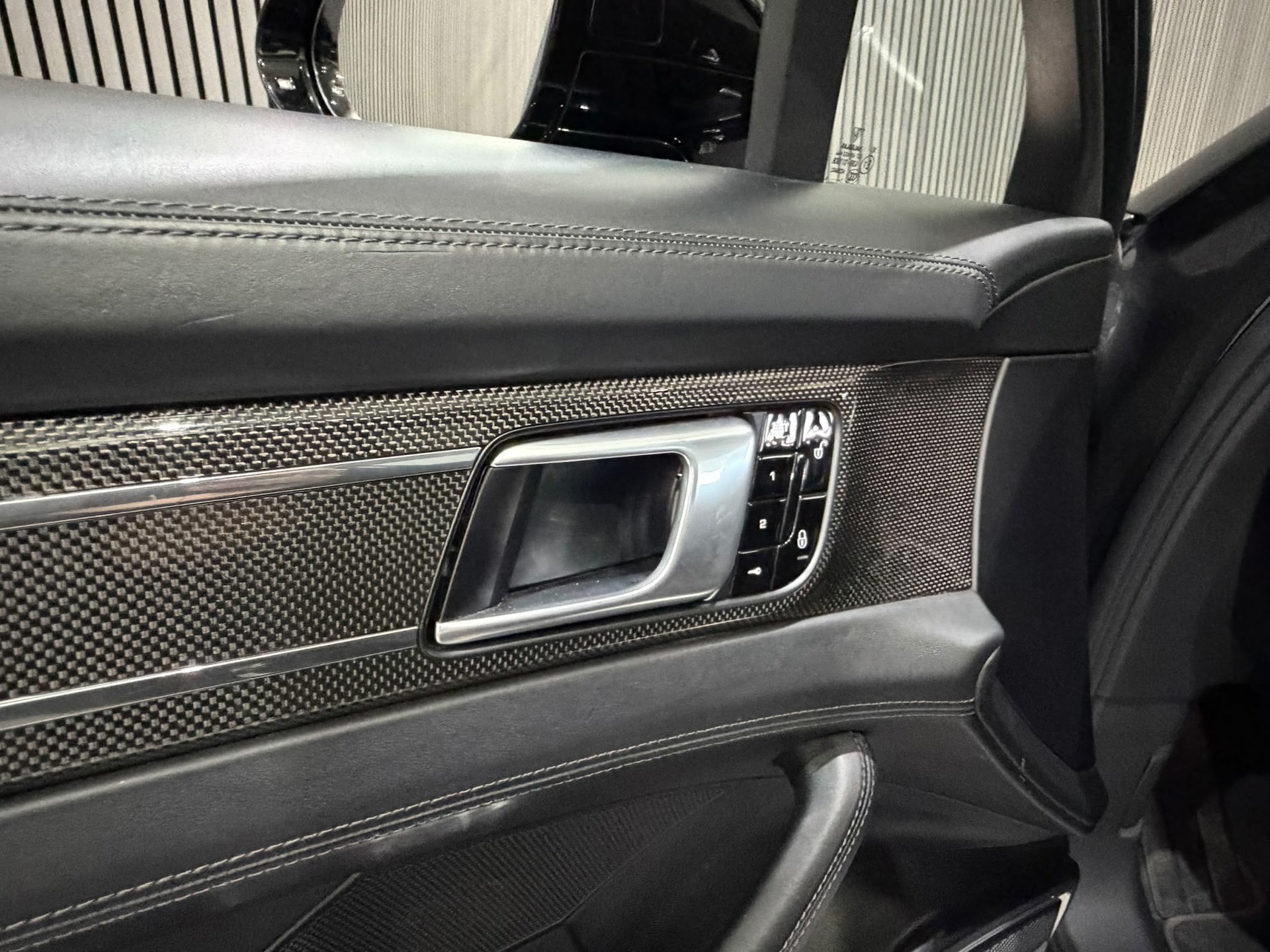 Foto van Porsche Panamera Turbo S E-hybrid