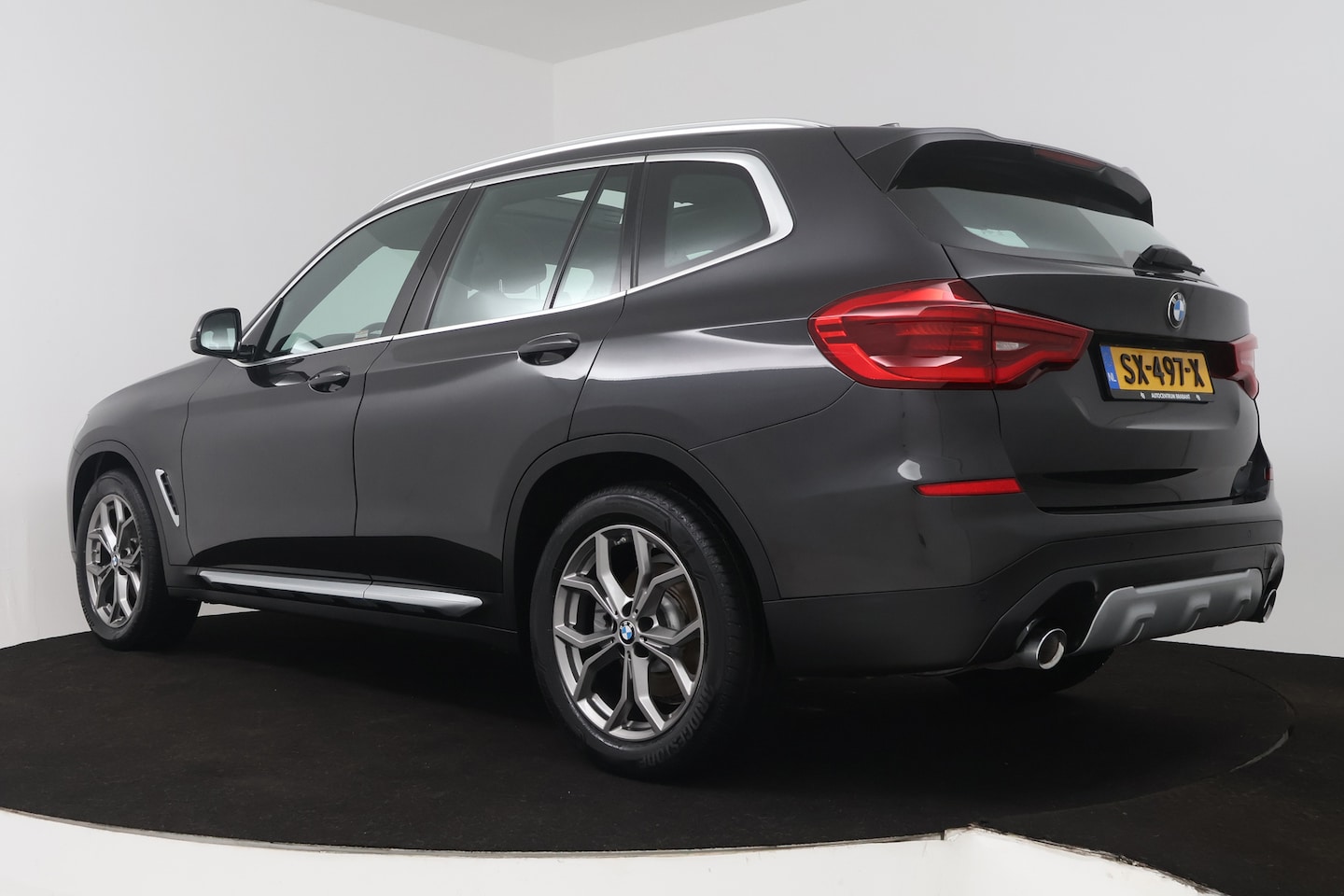 Foto van BMW X3 Xdrive20i