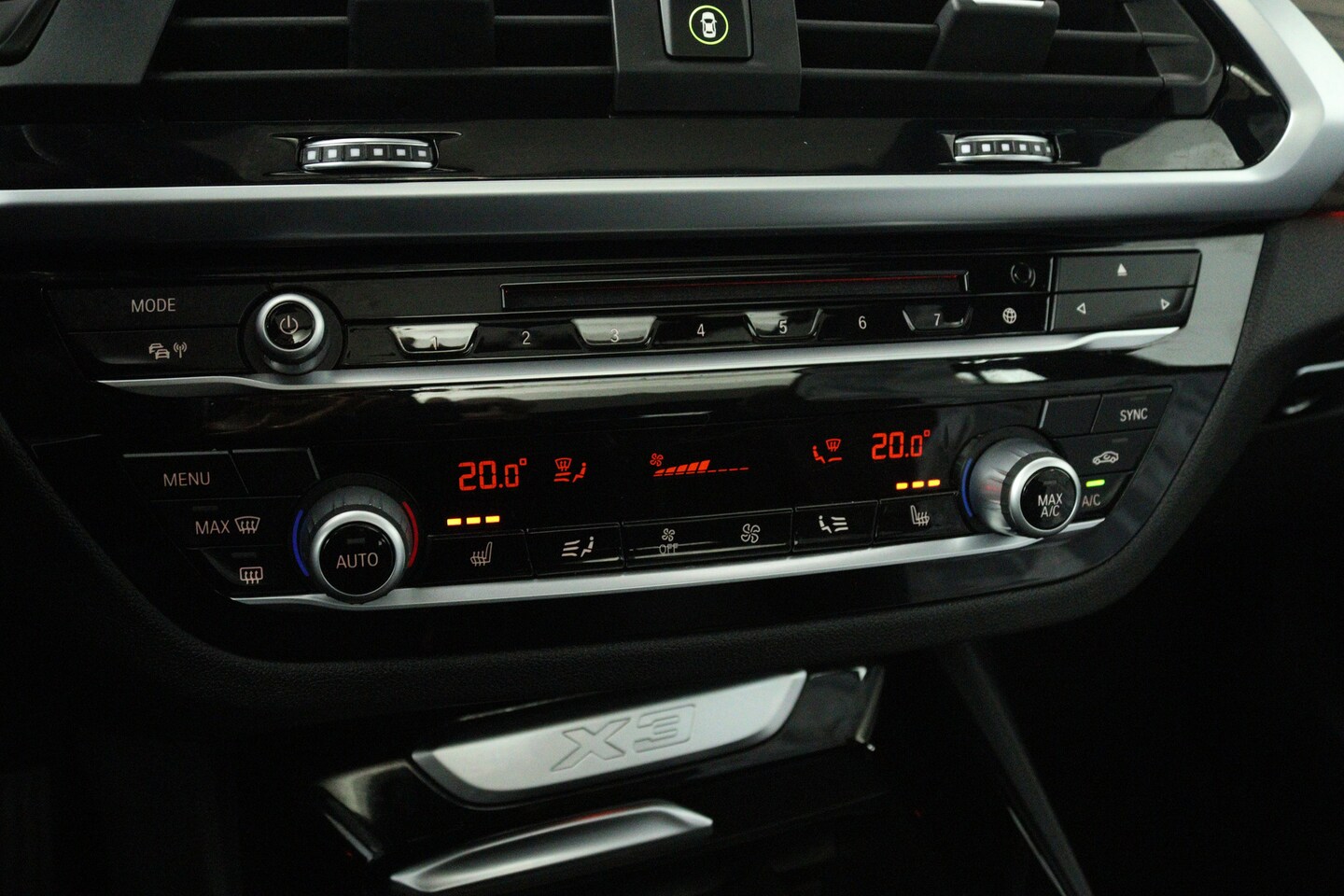 Foto van BMW X3 Xdrive20i