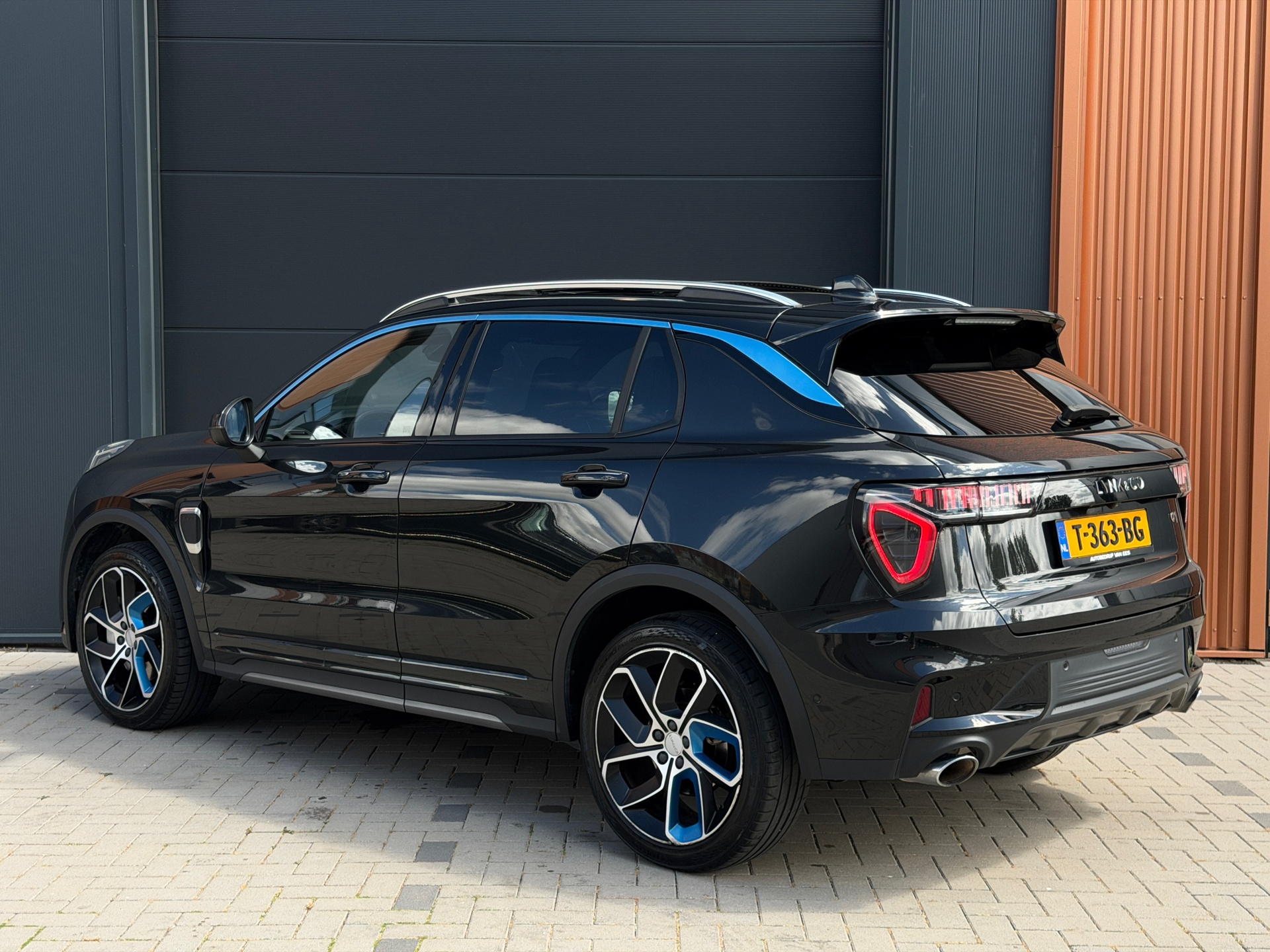 Foto van Lynk&co LYNK & Co 01