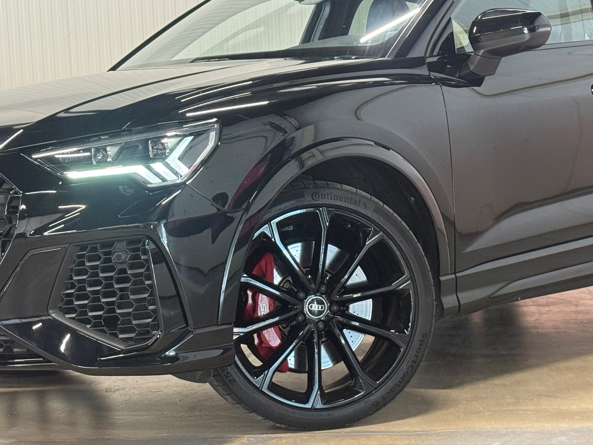 Foto van Audi RS Q3 Sportback