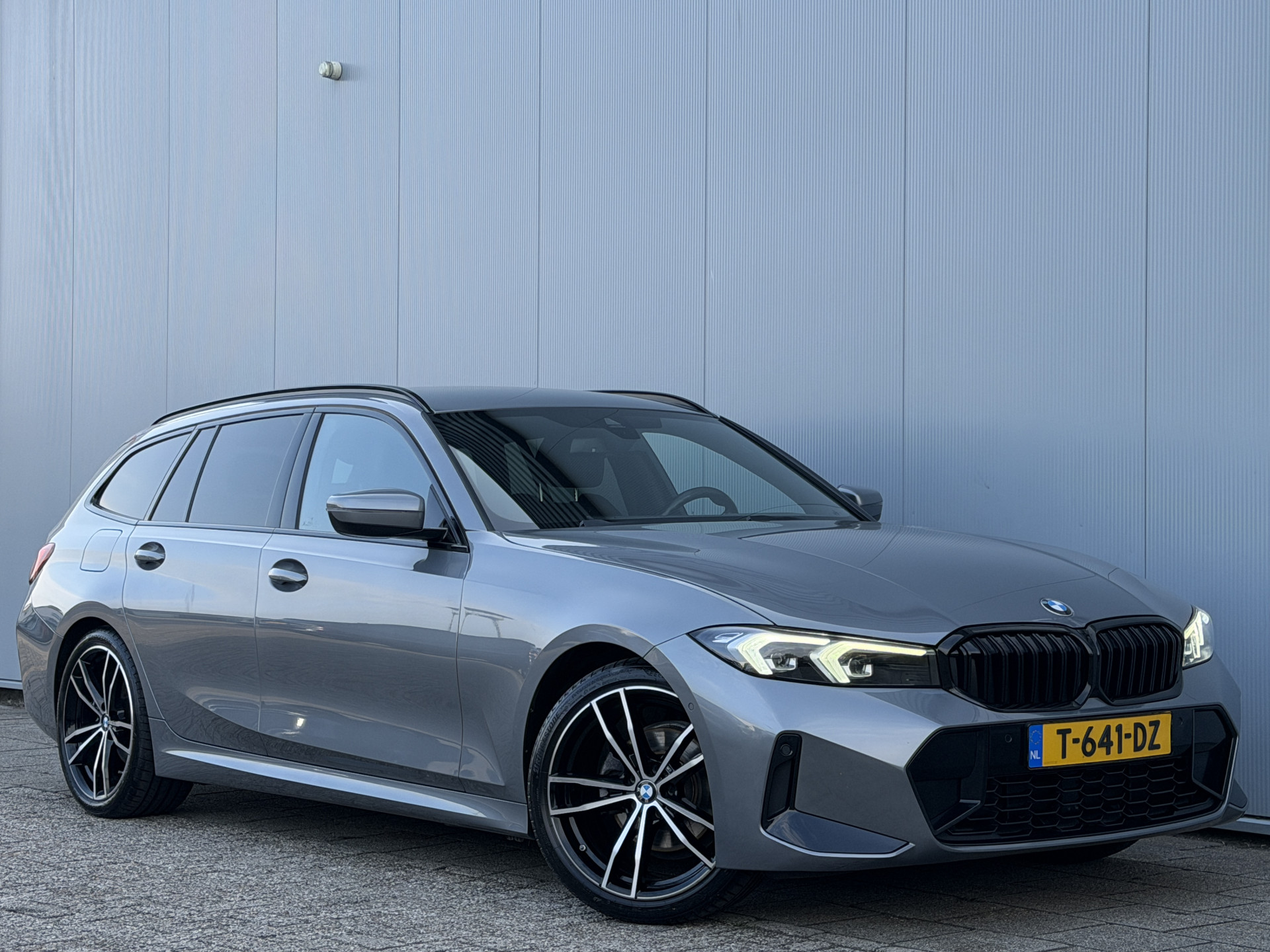 Foto van BMW 320i