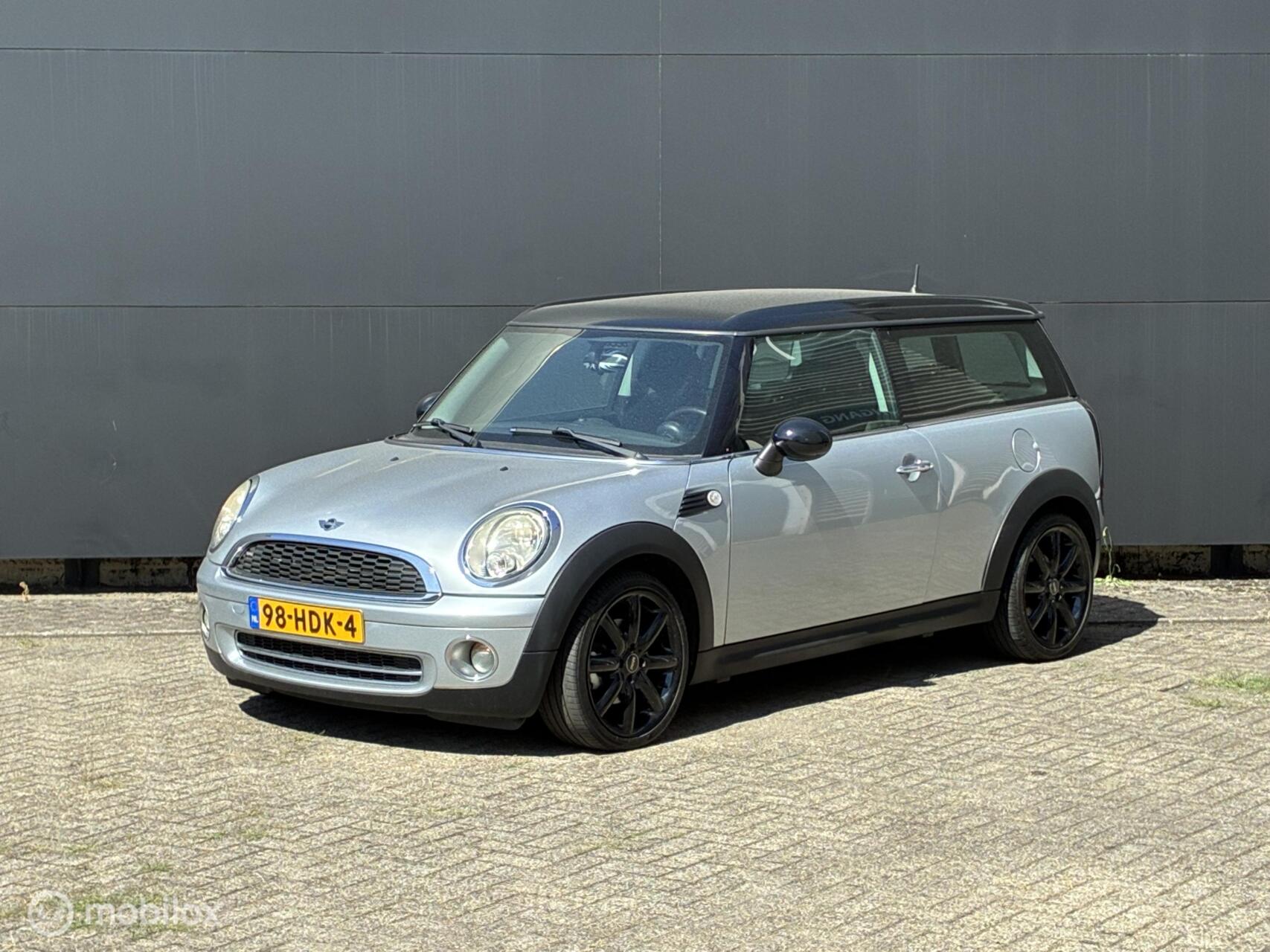 Mini Mini Cooper Clubman 1.6 Cooper 17" LM-velgen 2007 - voorkant