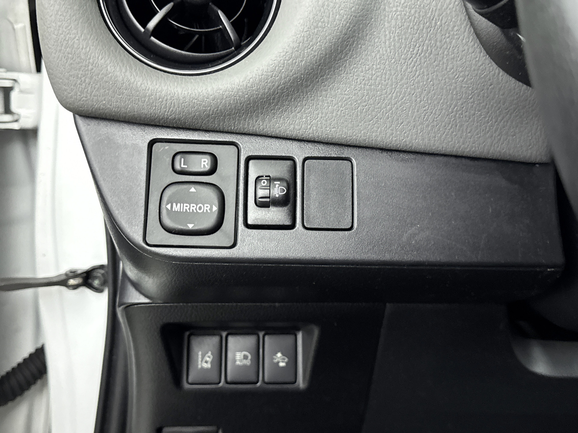 Foto van Toyota Toyota Yaris Hybrid