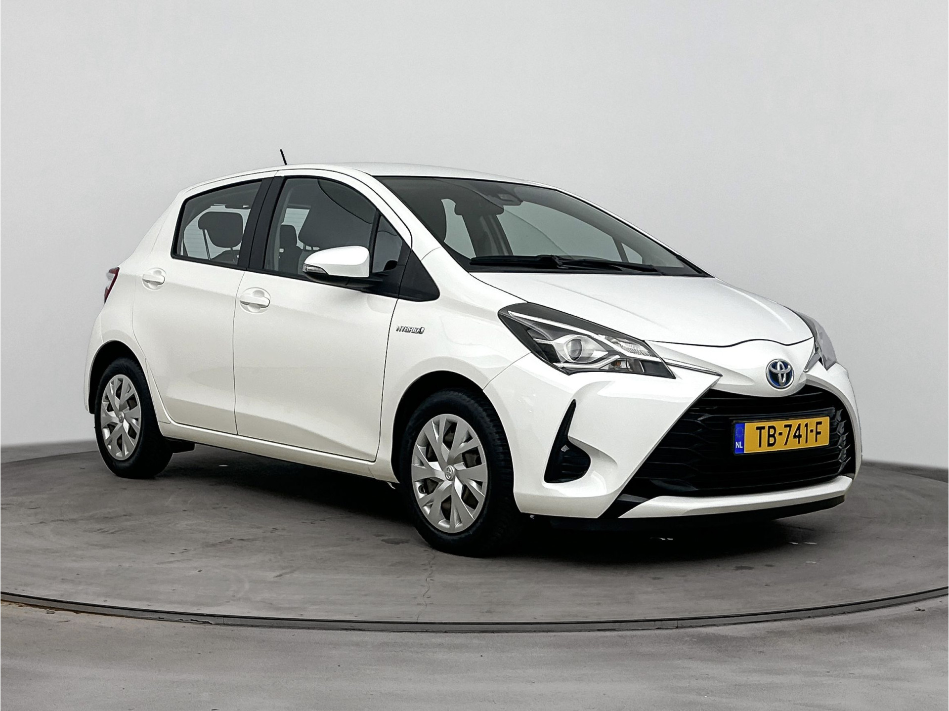 Foto van Toyota Toyota Yaris Hybrid