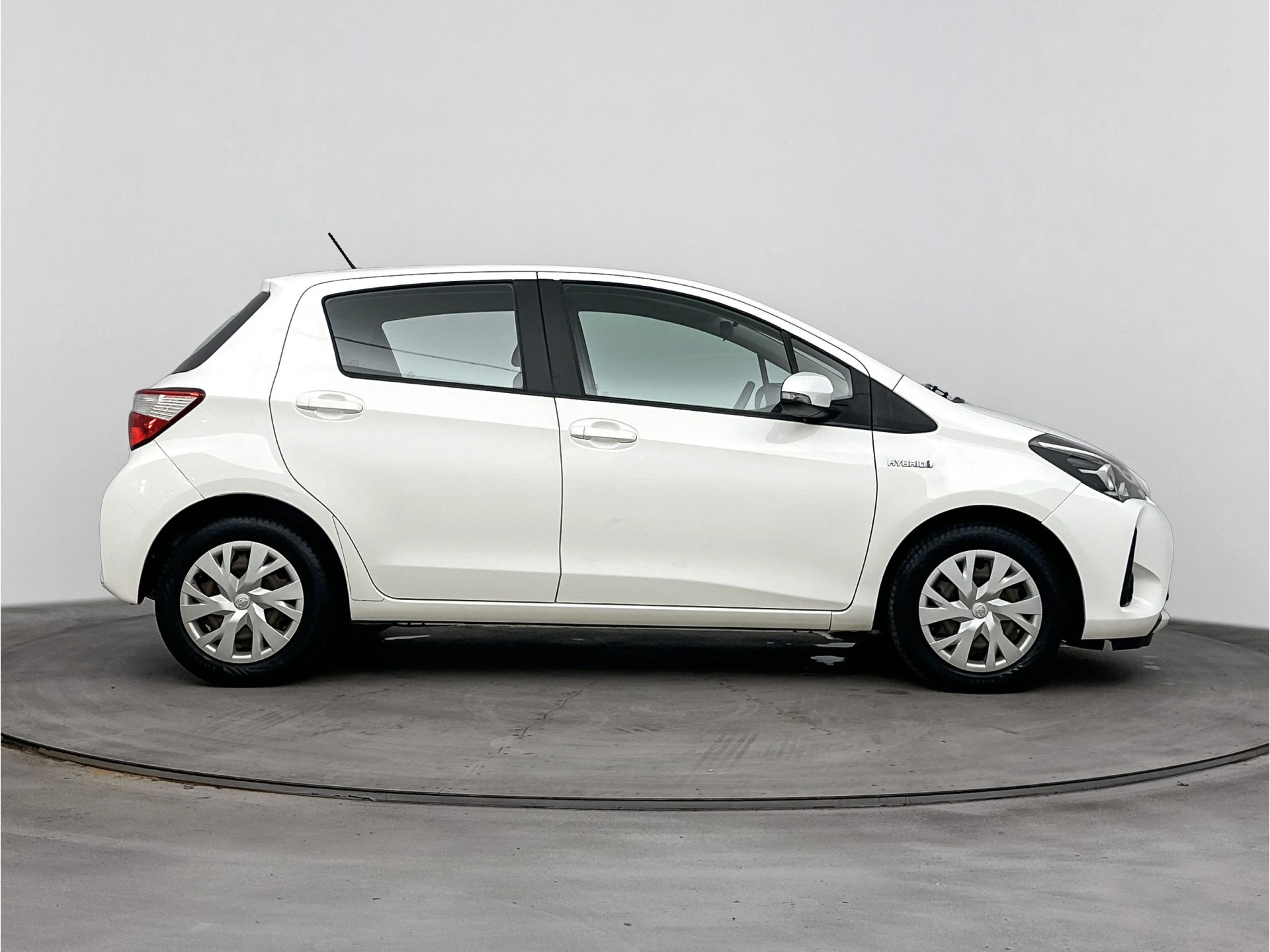 Foto van Toyota Toyota Yaris Hybrid