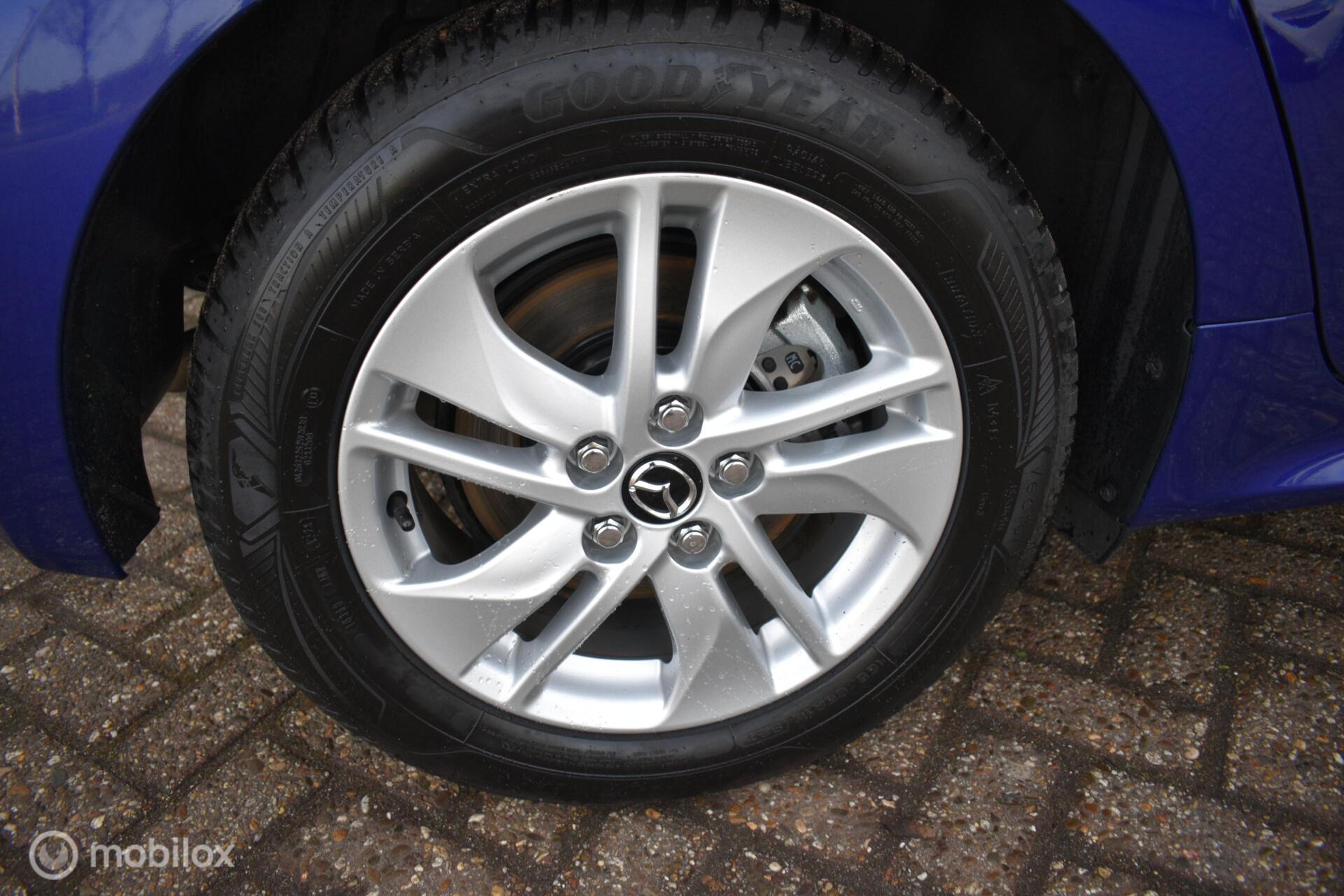 Foto van Mazda Mazda2 Hybrid