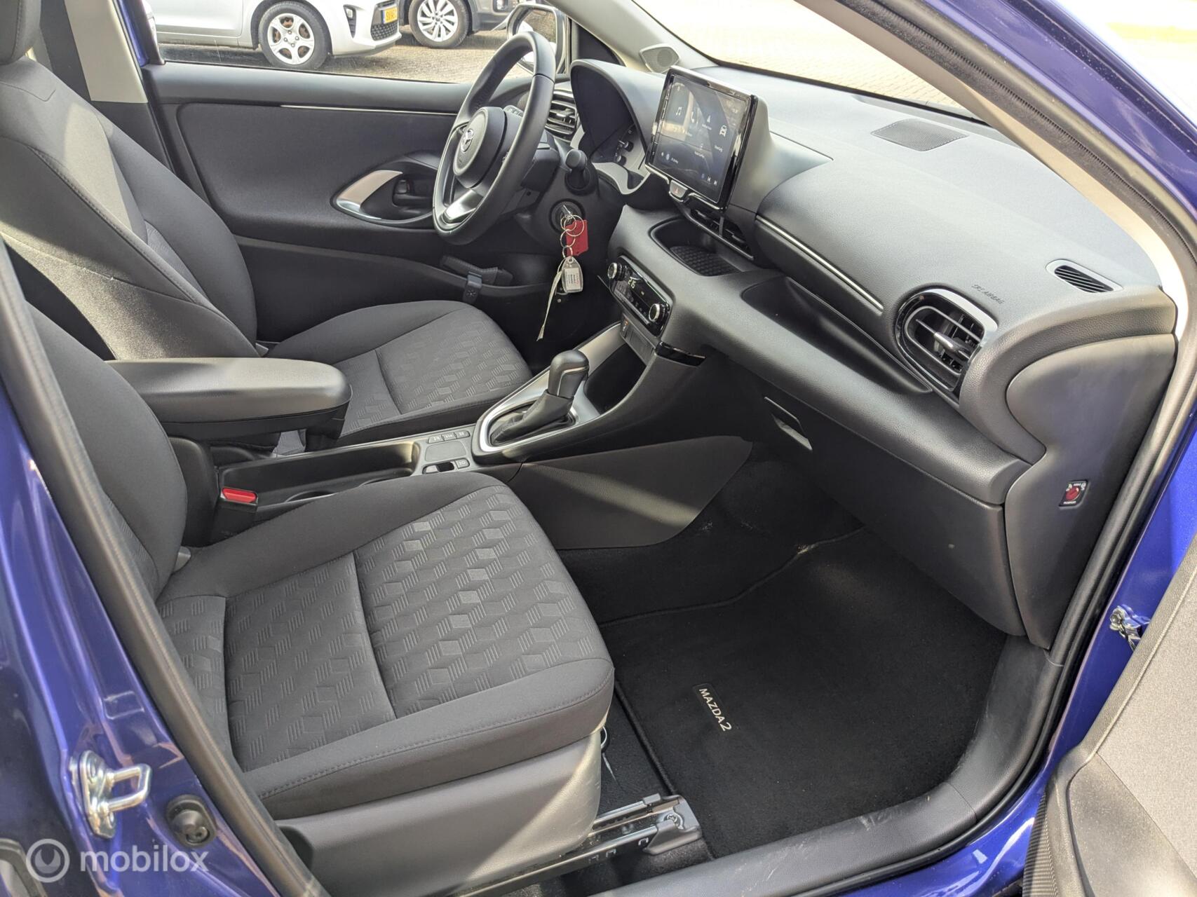 Foto van Mazda Mazda2 Hybrid