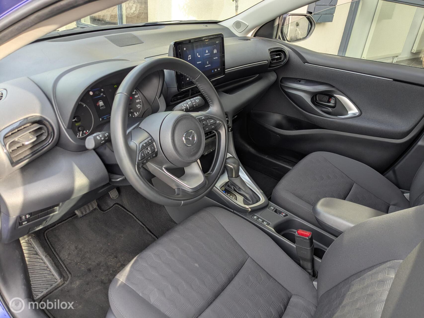 Foto van Mazda Mazda2 Hybrid