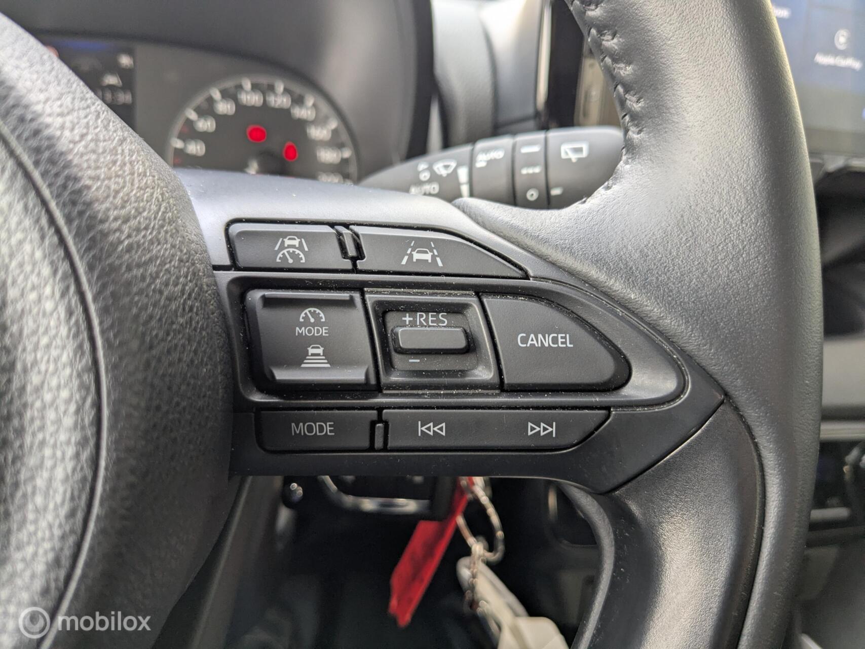 Foto van Mazda Mazda2 Hybrid