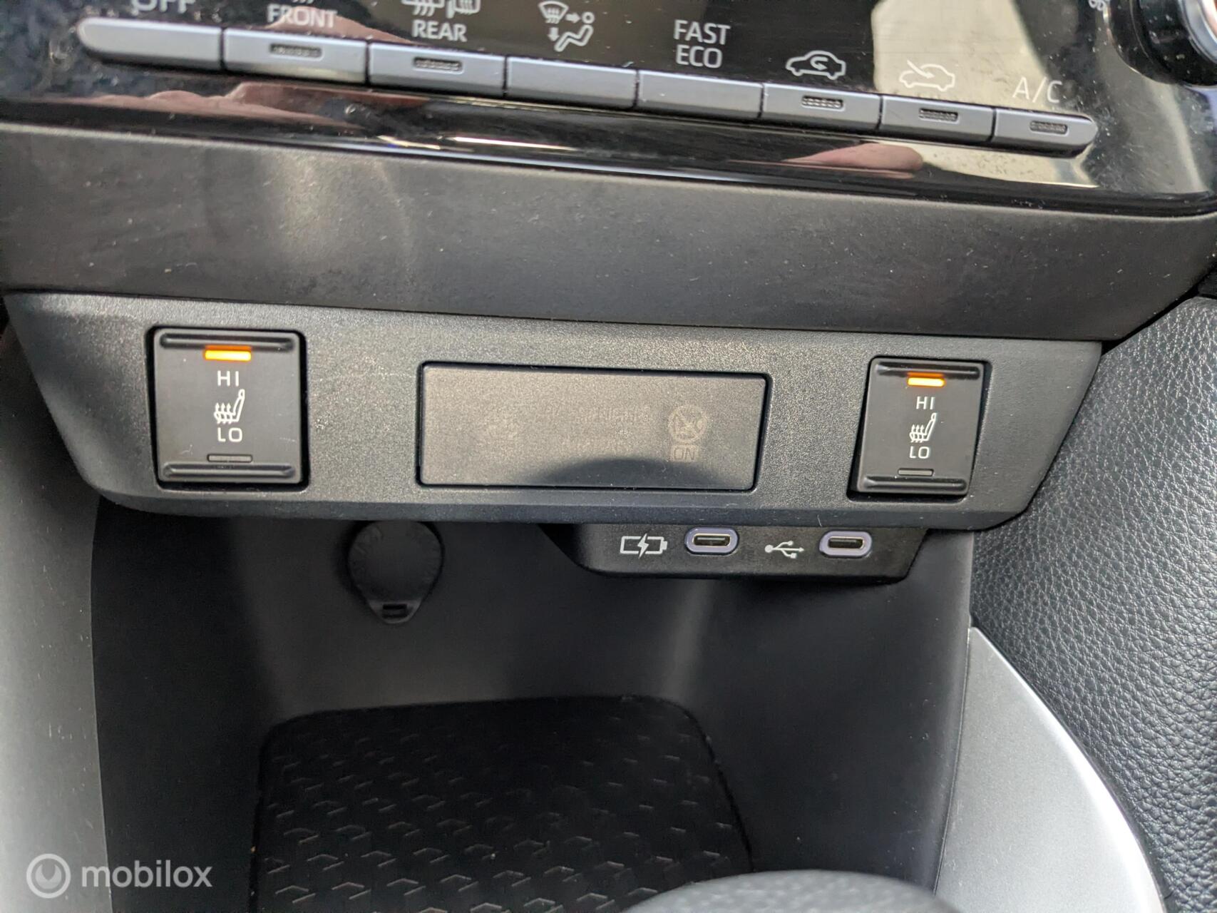 Foto van Mazda Mazda2 Hybrid
