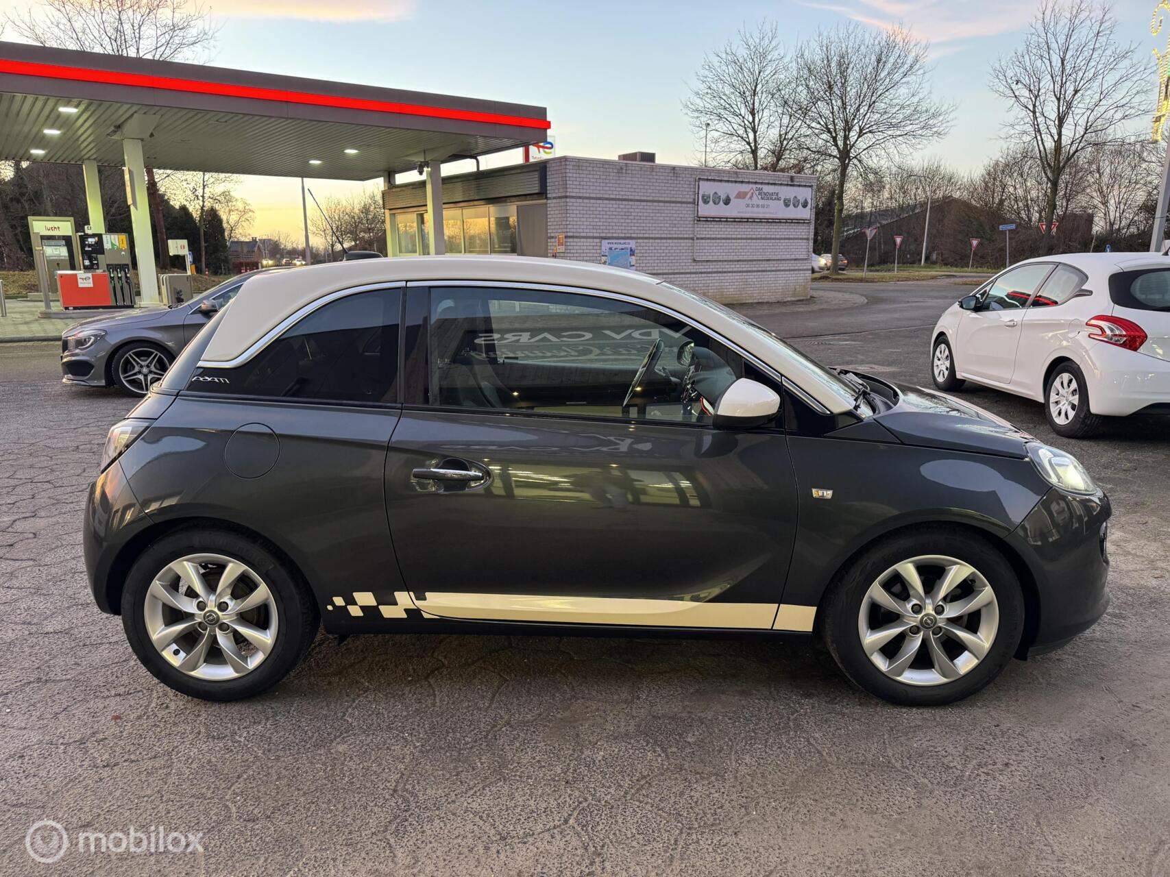 Foto van Opel Adam