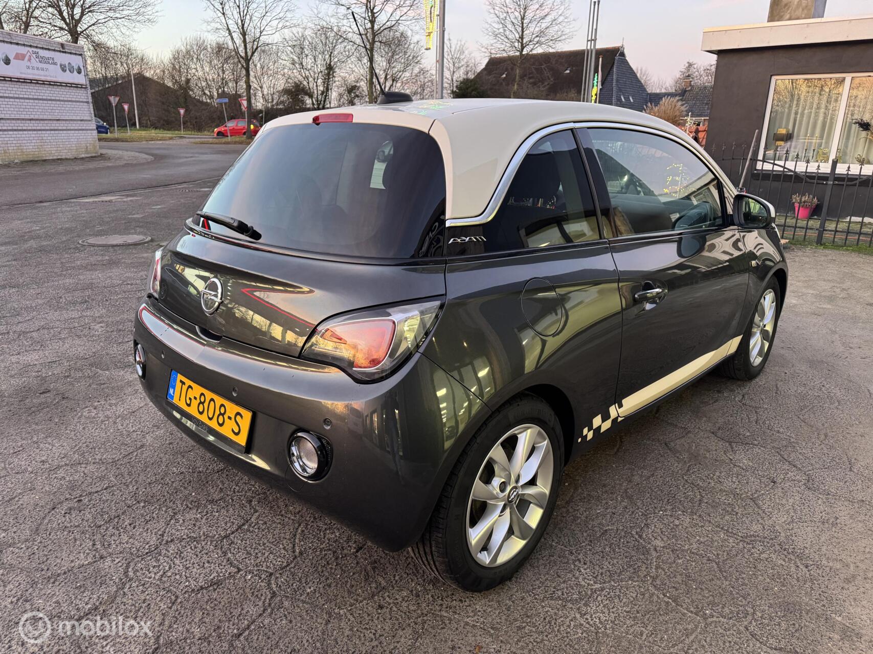 Foto van Opel Adam