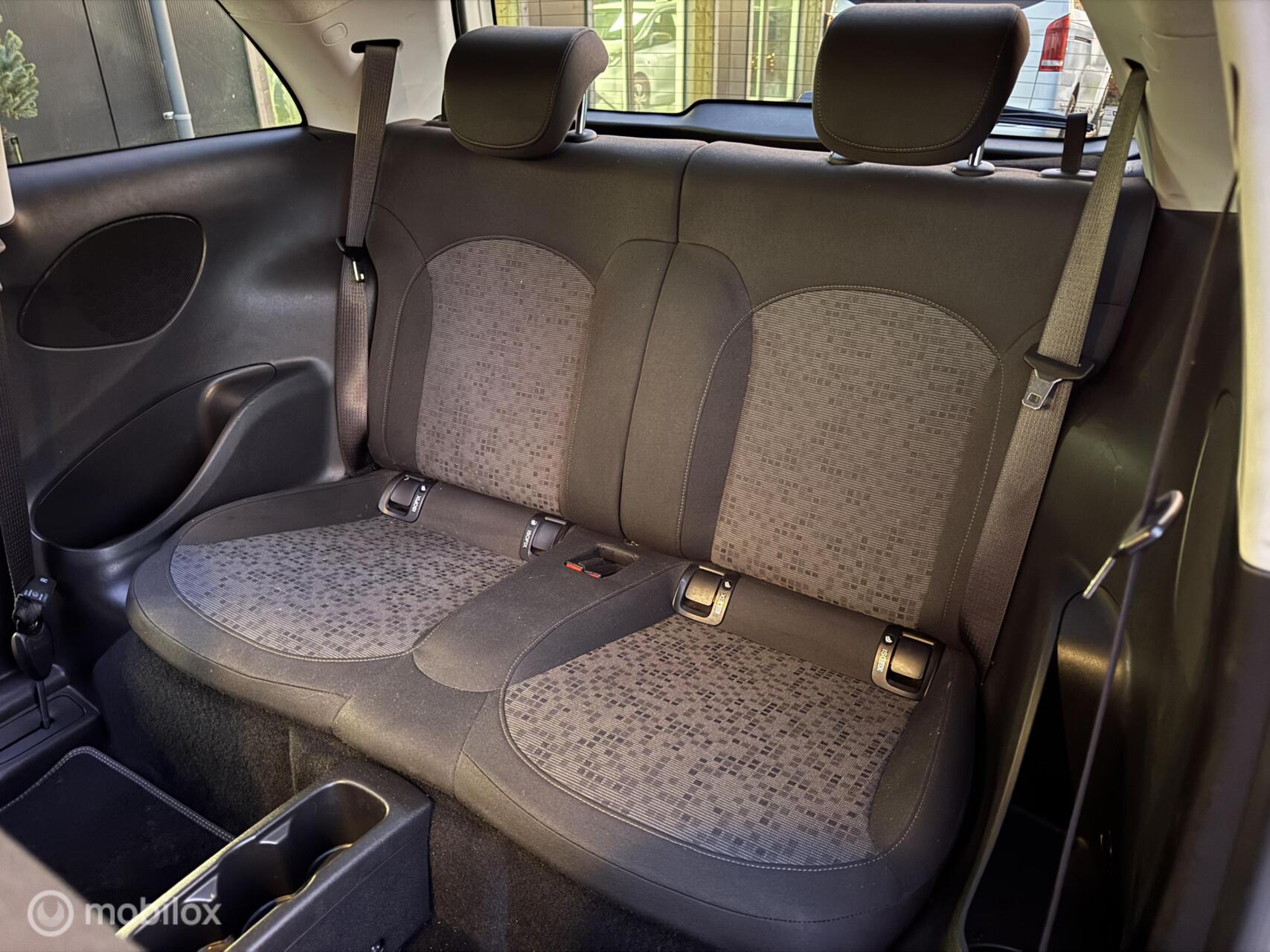 Foto van Opel Adam