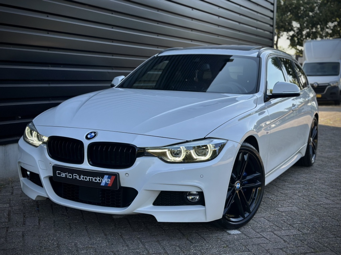 Foto van BMW 320i