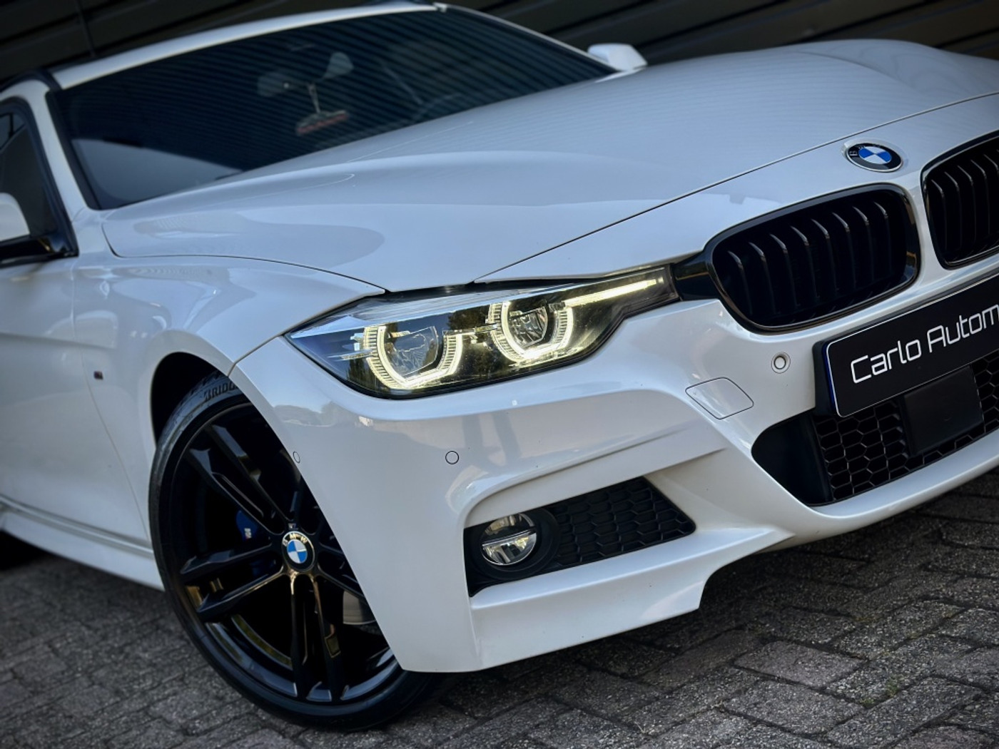 Foto van BMW 320i
