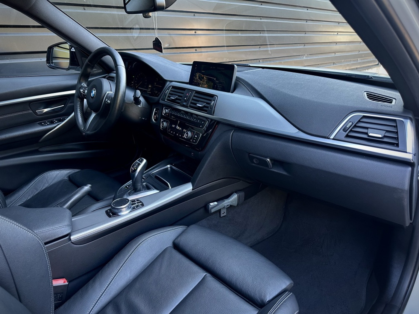 Foto van BMW 320i