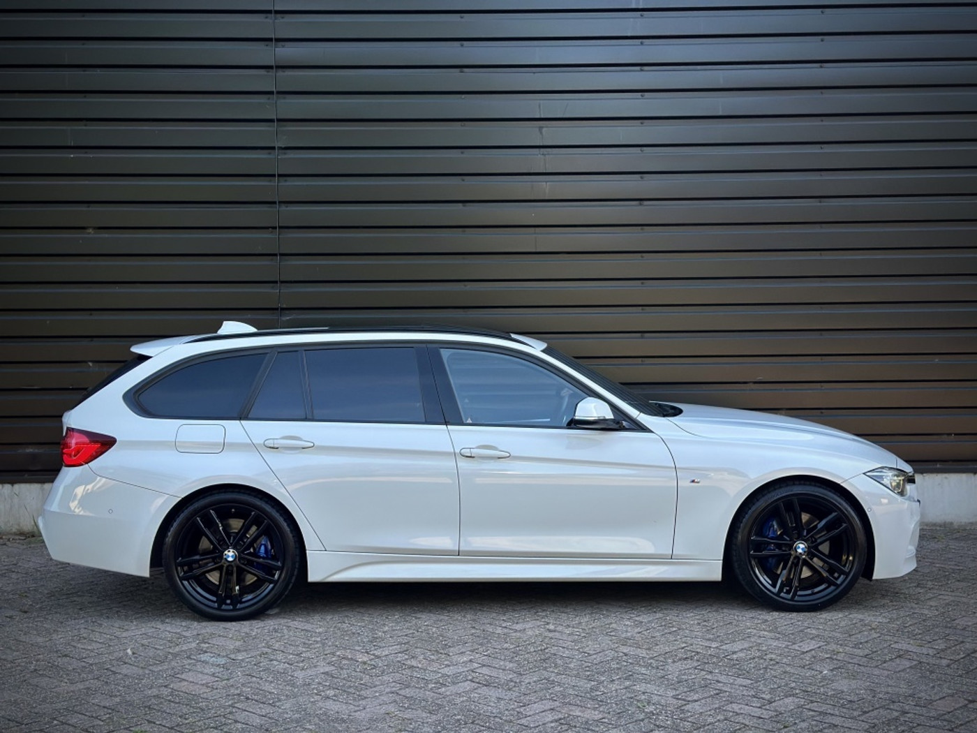 Foto van BMW 320i