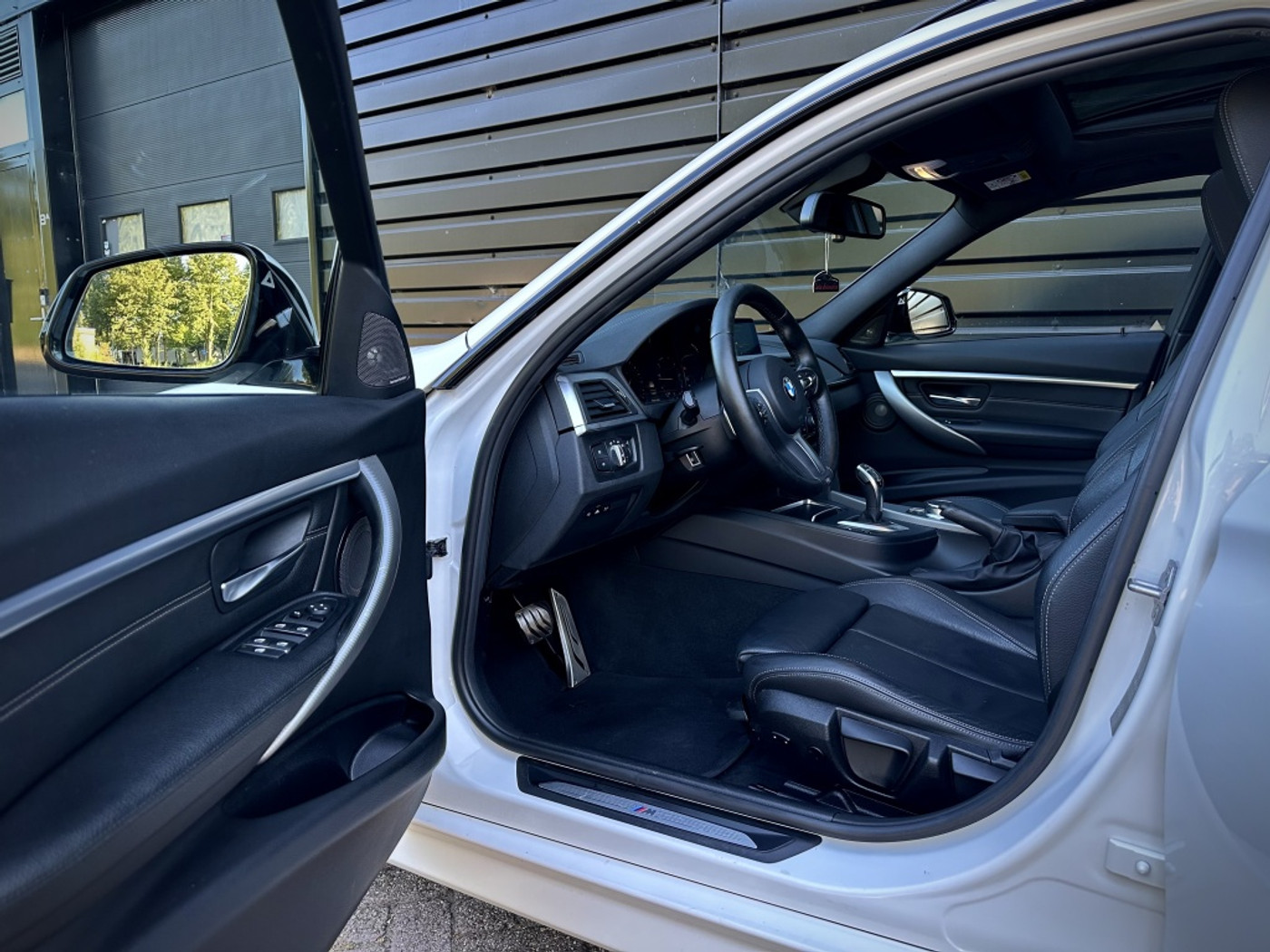 Foto van BMW 320i
