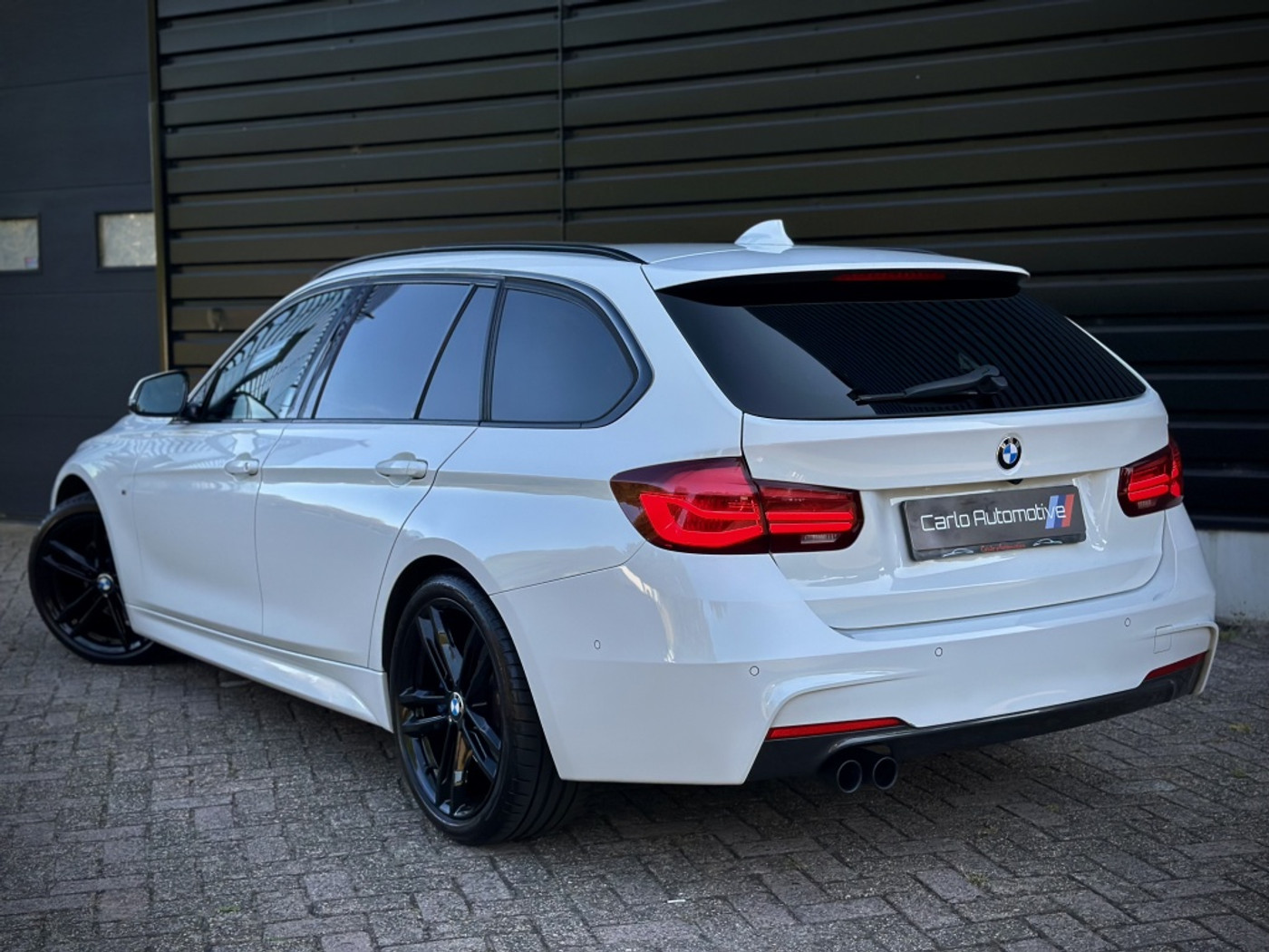 Foto van BMW 320i