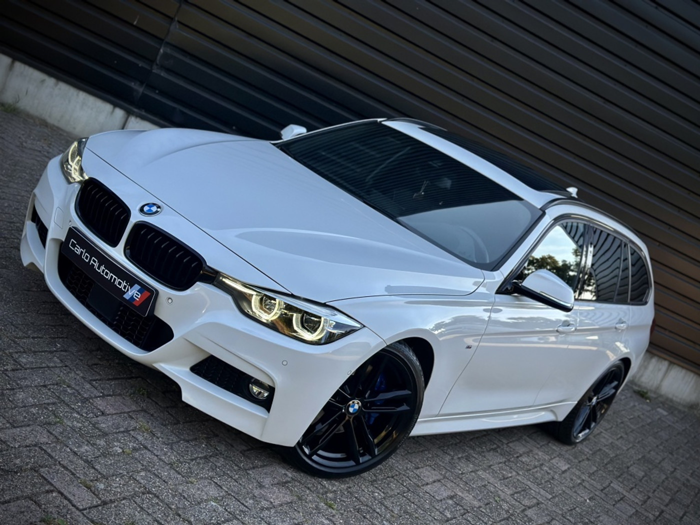 Foto van BMW 320i