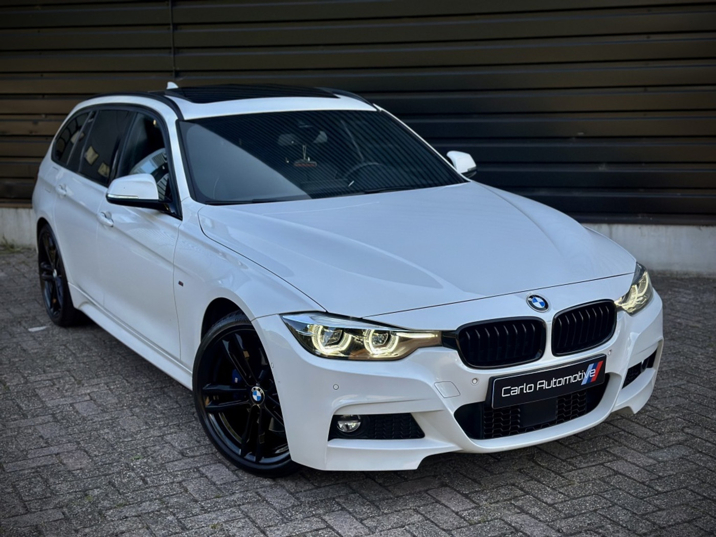 Foto van BMW 320i