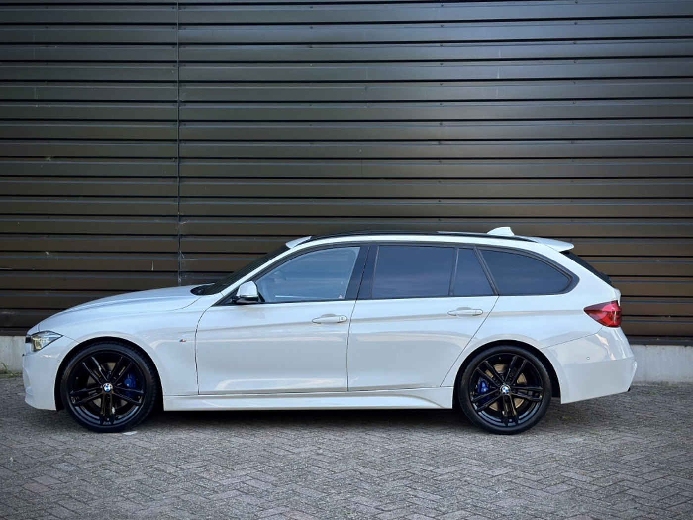 Foto van BMW 320i