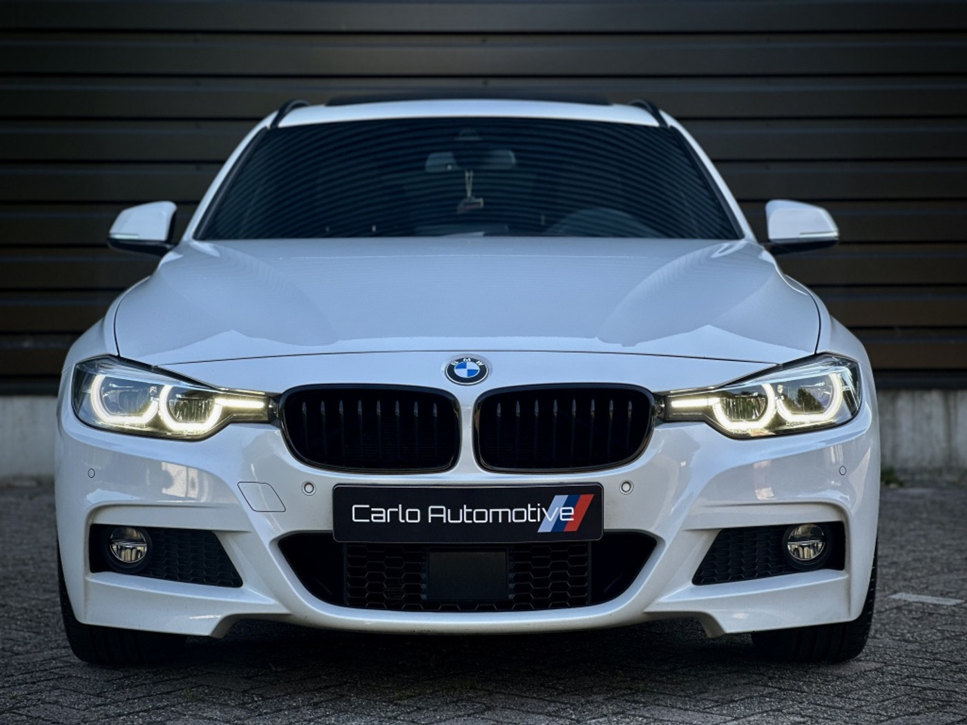 Foto van BMW 320i