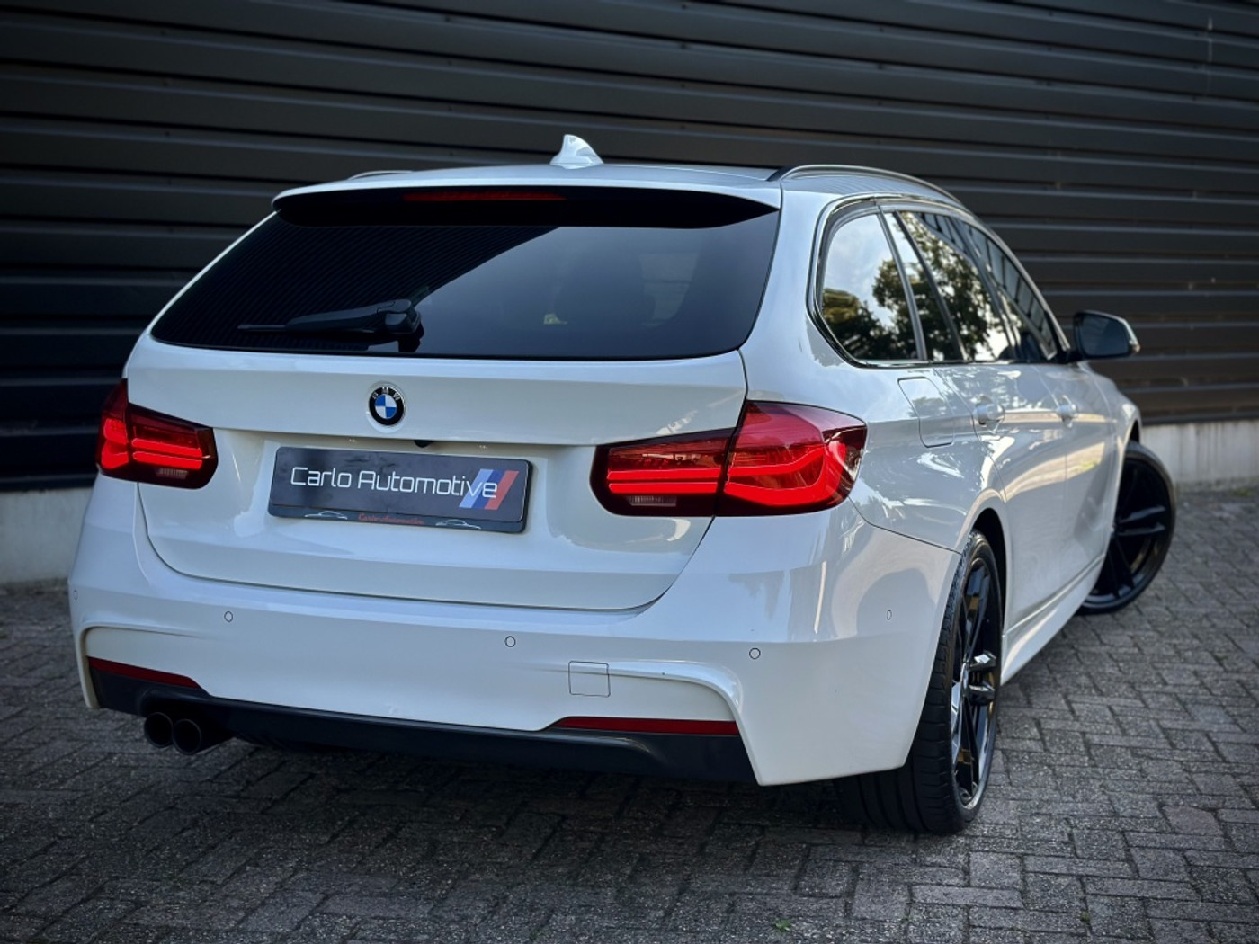 Foto van BMW 320i