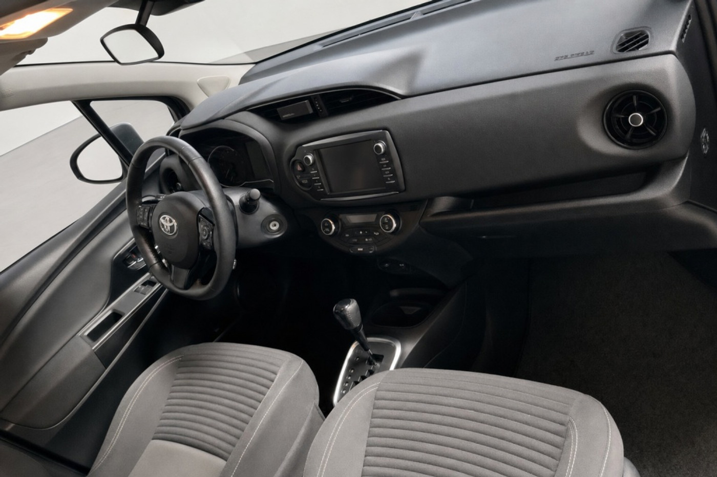 Foto van Toyota Toyota Yaris Hybrid