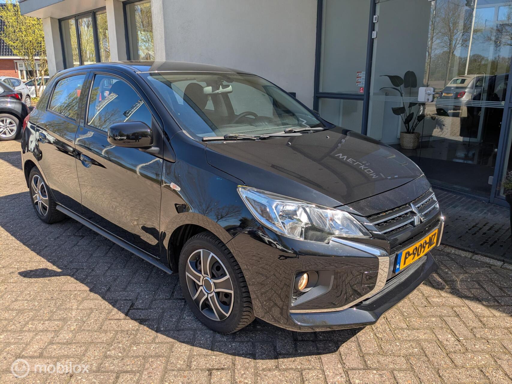 Foto van Mitsubishi Space Star