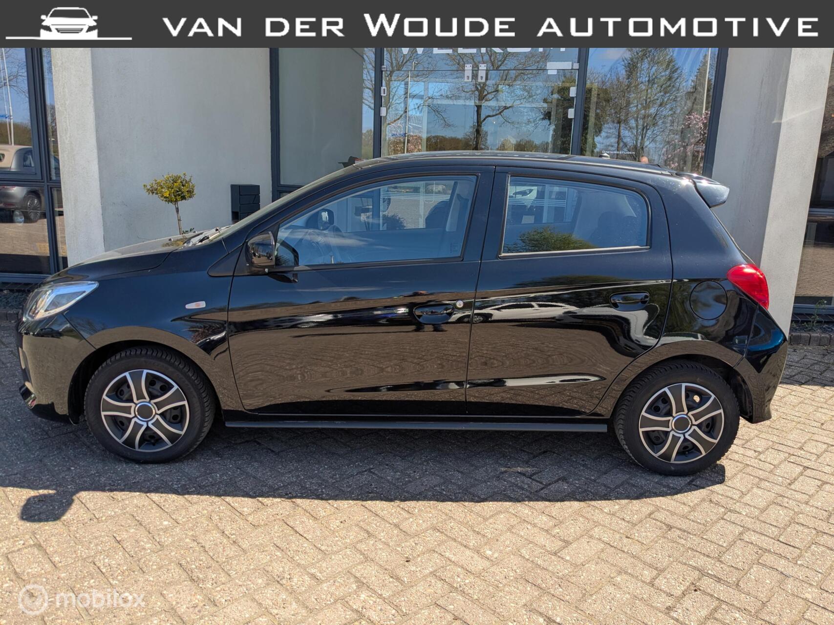 Mitsubishi Space Star 1.2 Cool+ 2022 - voorkant
