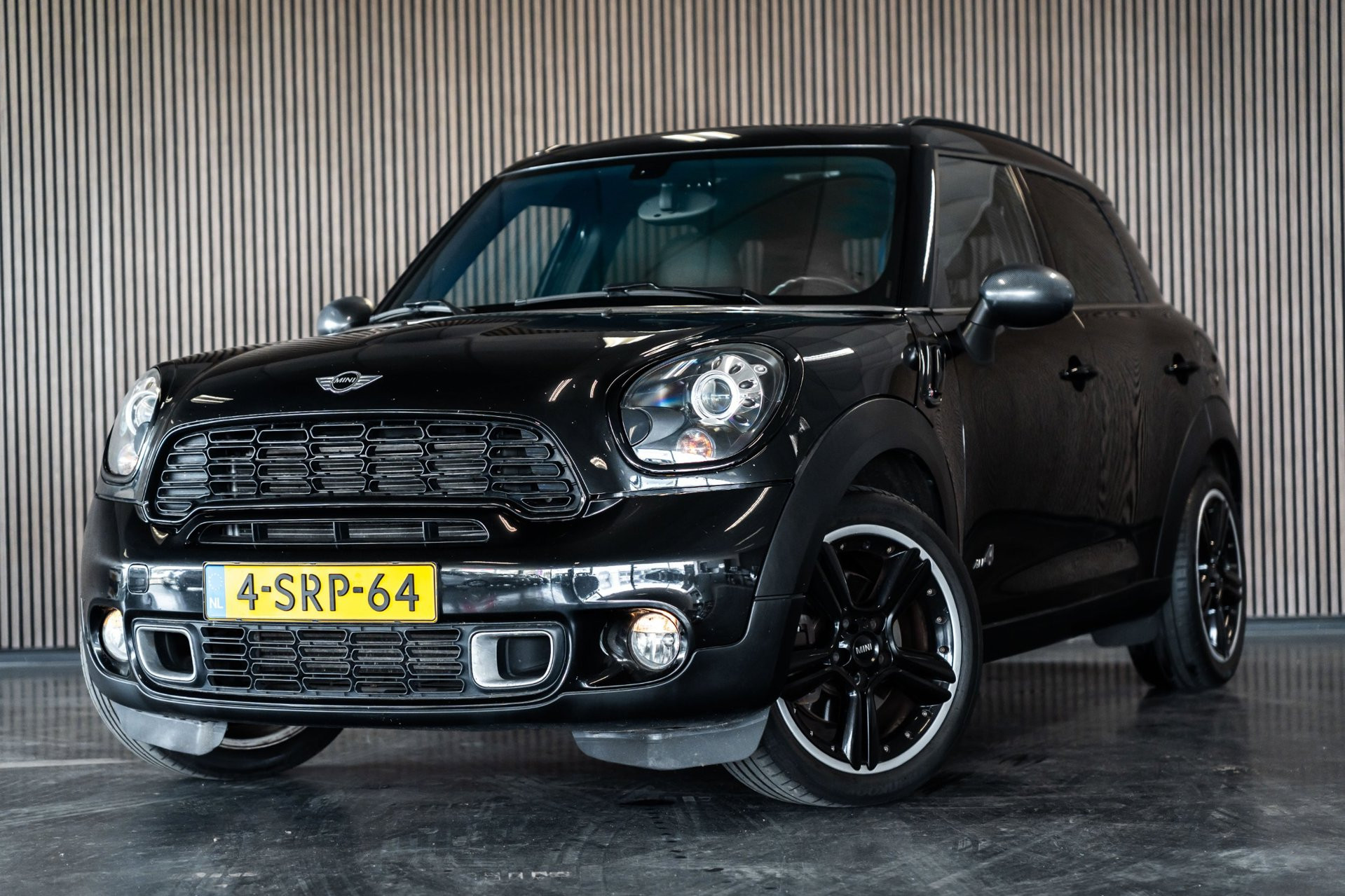 Mini Cooper S Countryman All4 1.6 Cooper S ALL4 Chili I PANO I HARMAN KARDON I LEDER 2012 - voorkant