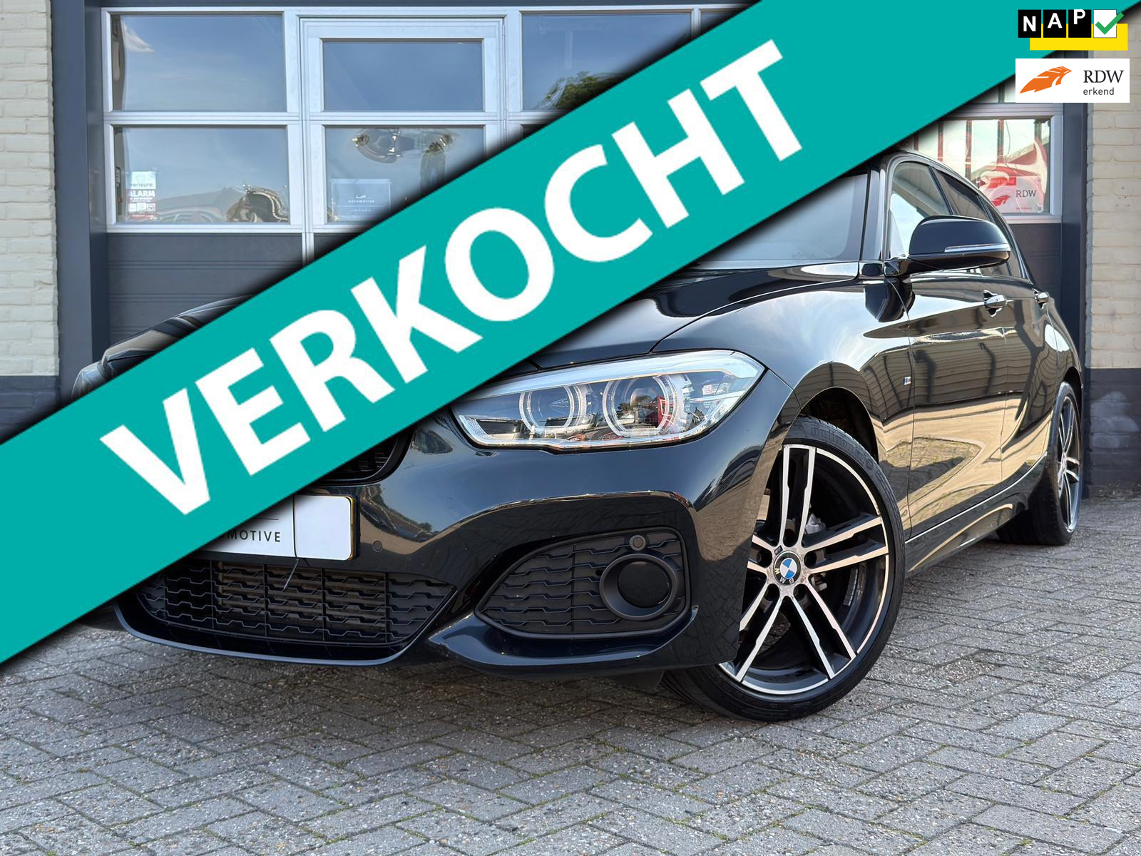 BMW 1-serie 118i High Executive 2018 - voorkant