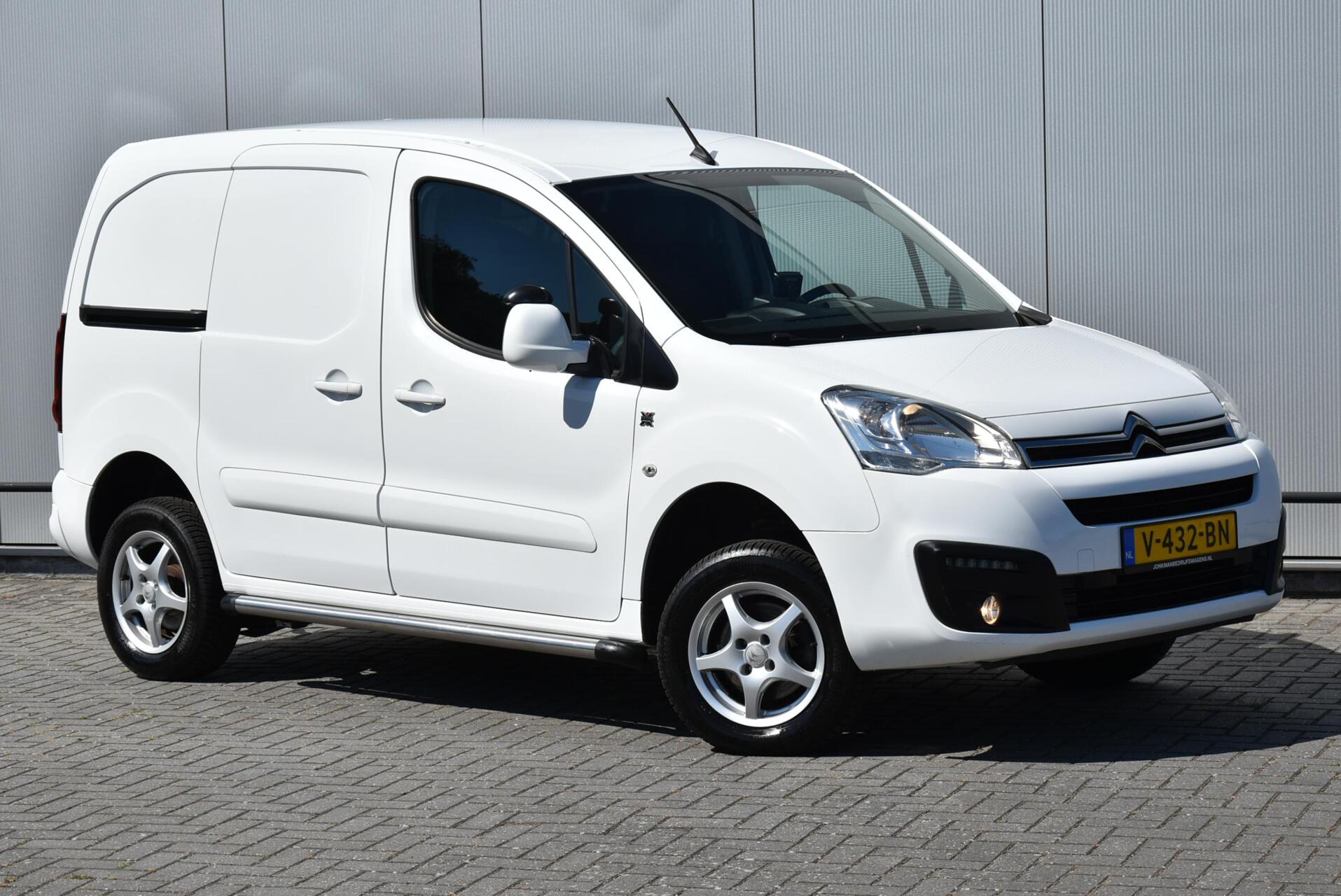 Citroen Berlingo 1.6 BlueHDI 100 Club S&S 2016 - voorkant