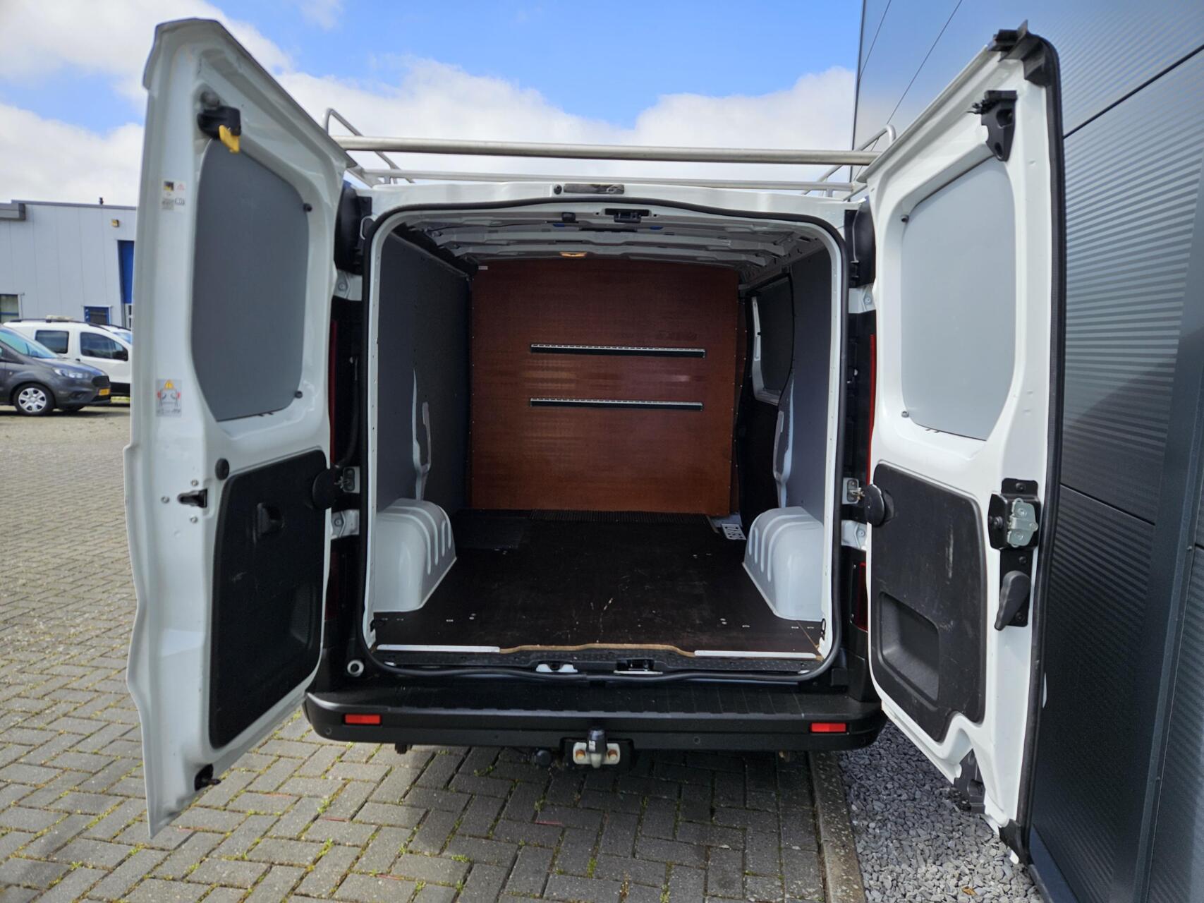 Foto van Opel Vivaro