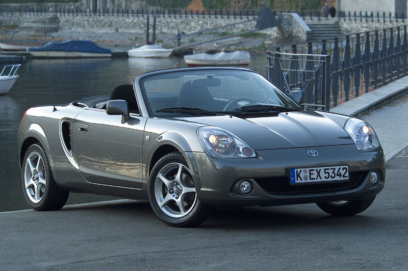 Toyota MR 2 1.8-16v VVT-i 2003 - voorkant