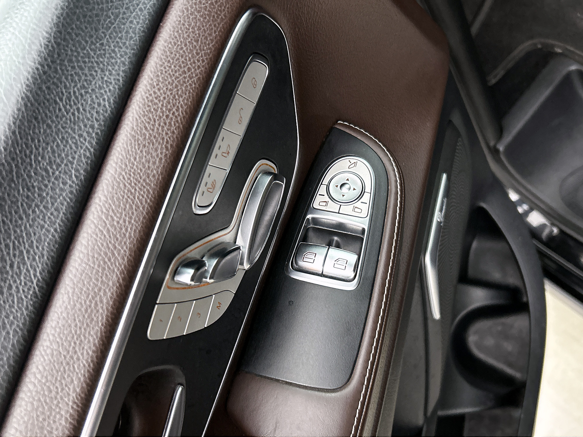 Foto van Mercedes-Benz V-klasse