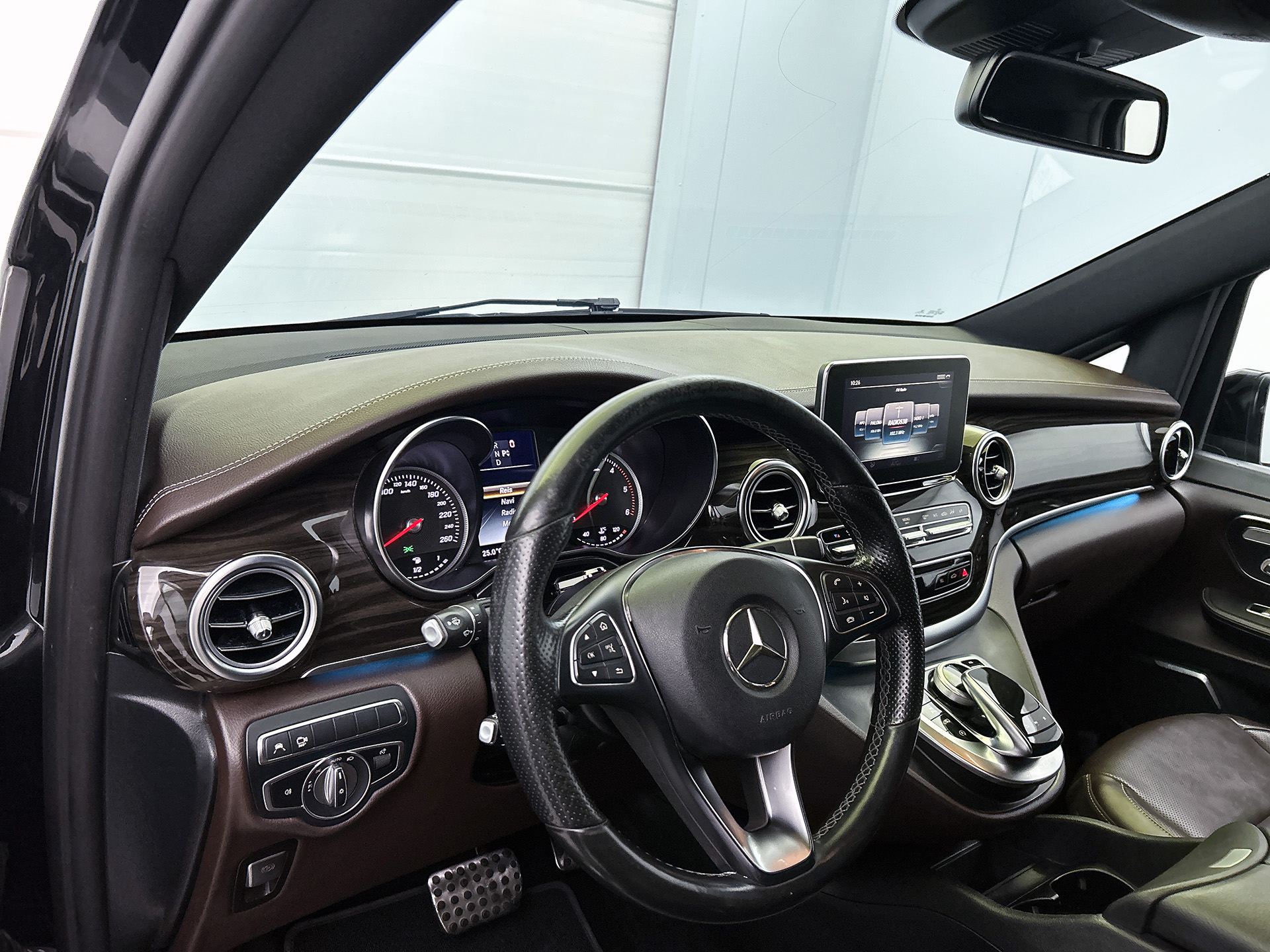 Foto van Mercedes-Benz V-klasse