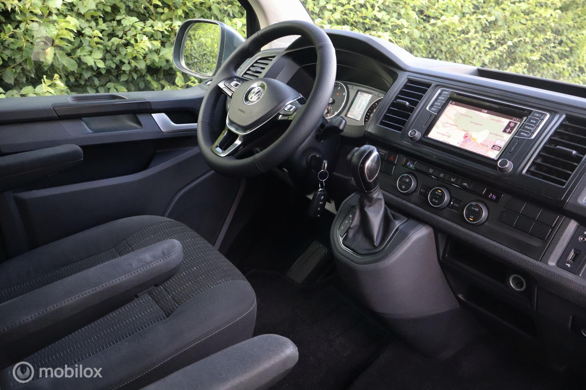 Foto van Volkswagen Transporter Caravelle
